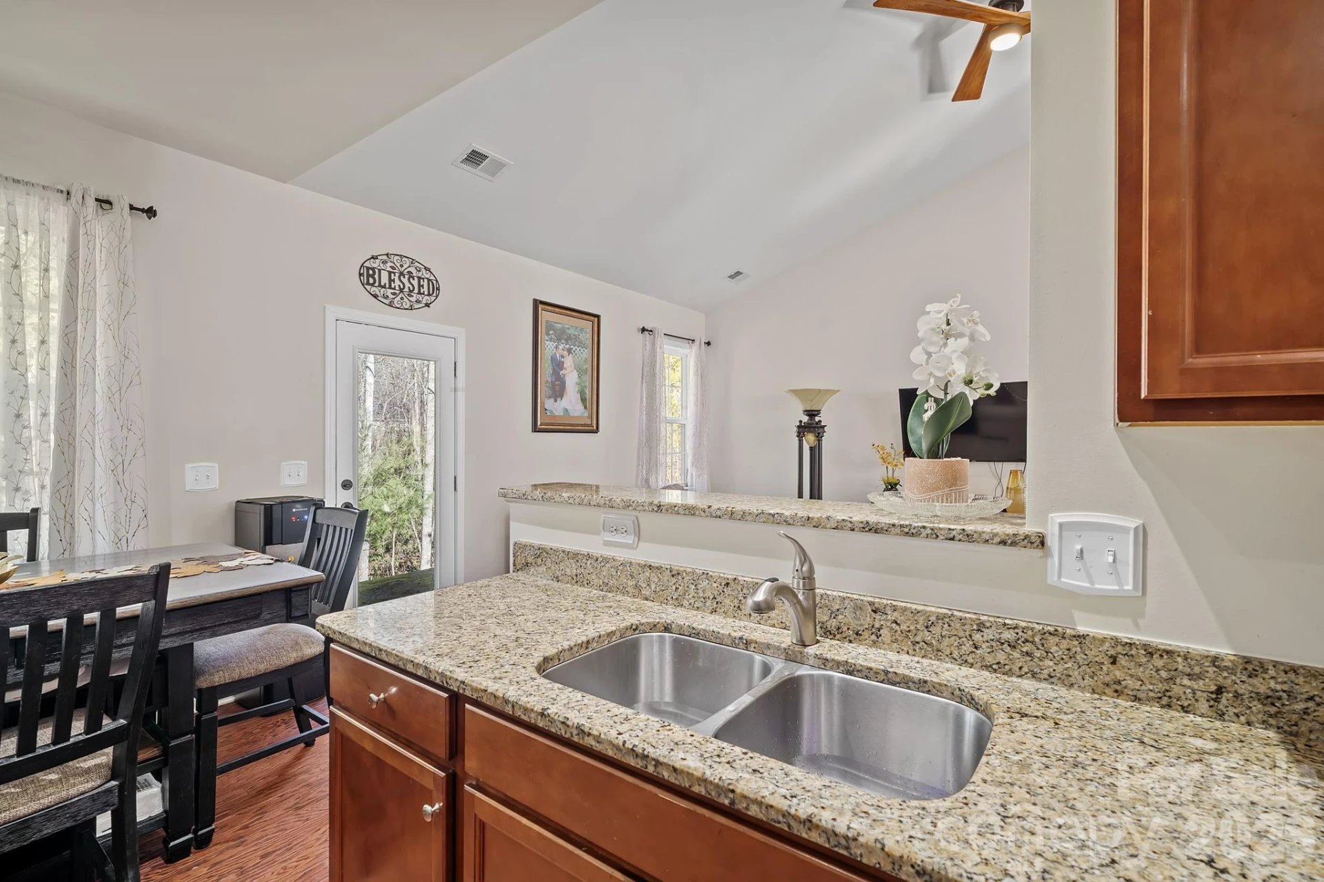 136 Grove End Road - Photo 11