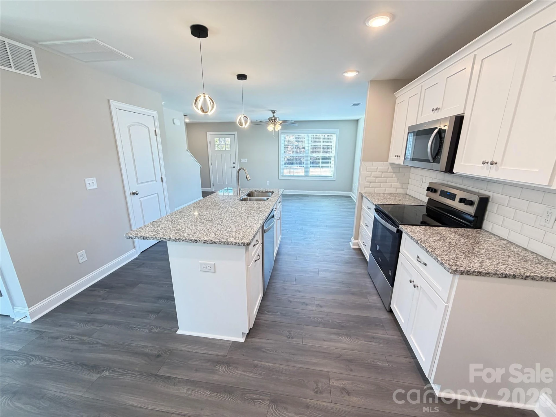541 Martin Luther King Jr Boulevard - Photo 11