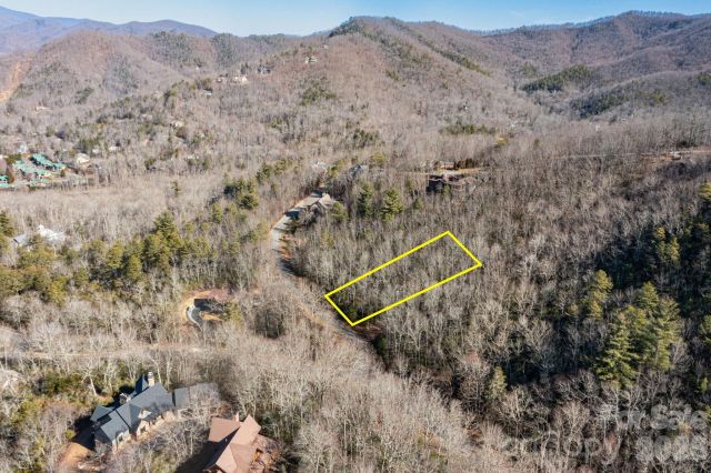 204 Settings Boulevard, Black Mountain, NC, 28711