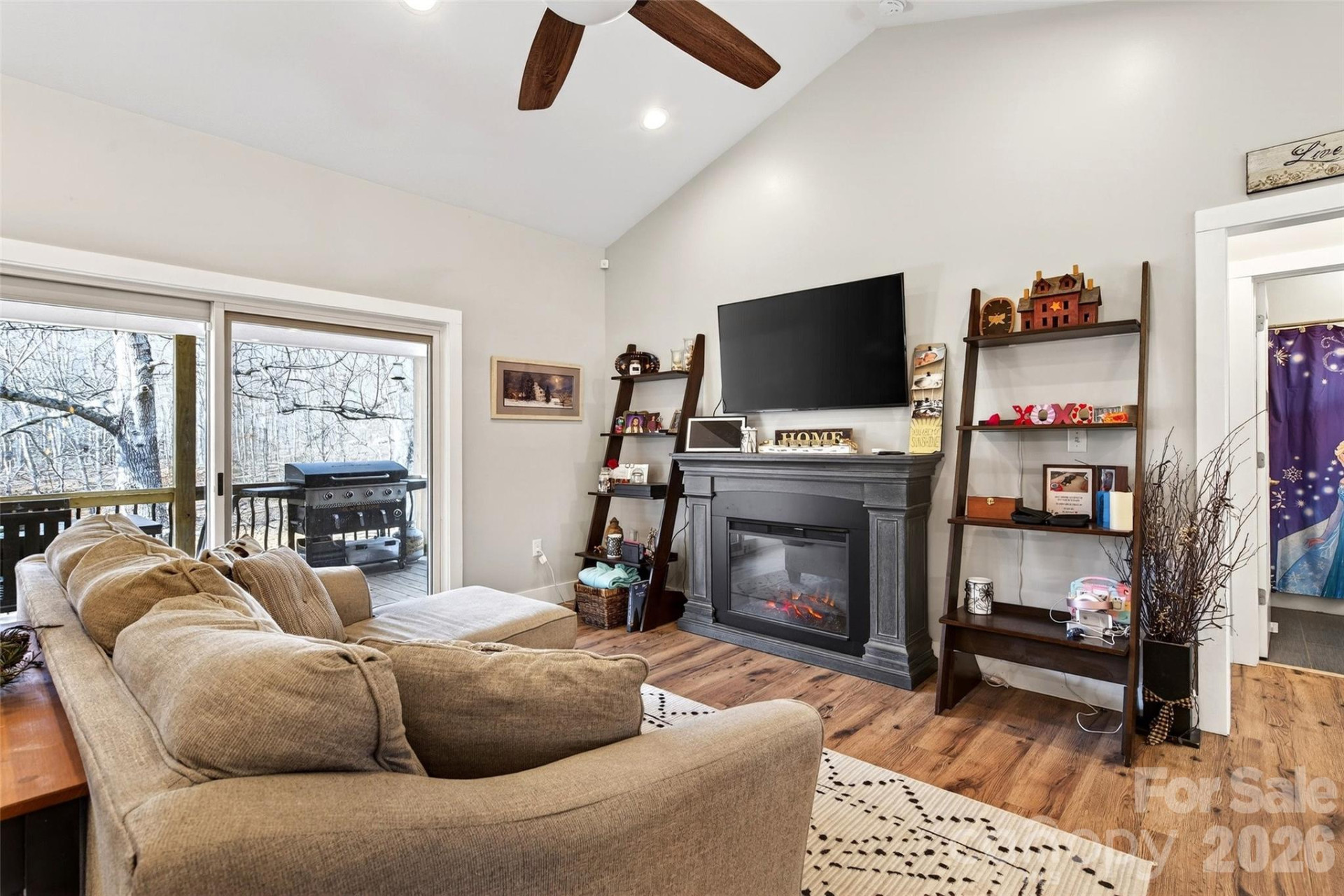 133,135 Ridge Road - Photo 4