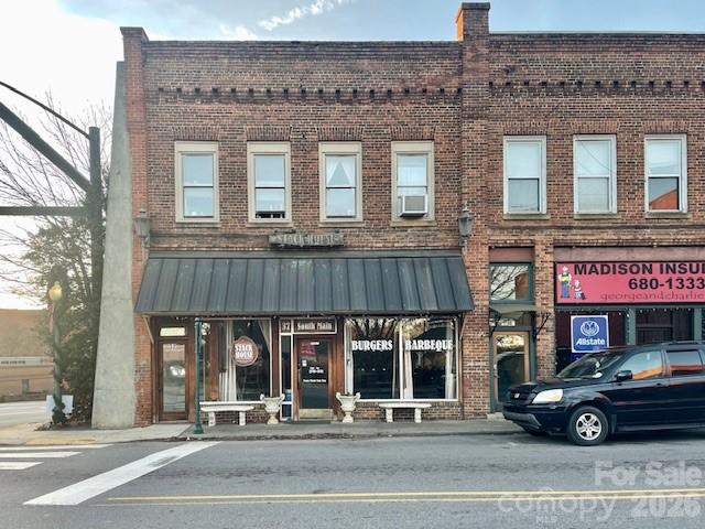 37 Main Street - Photo 3