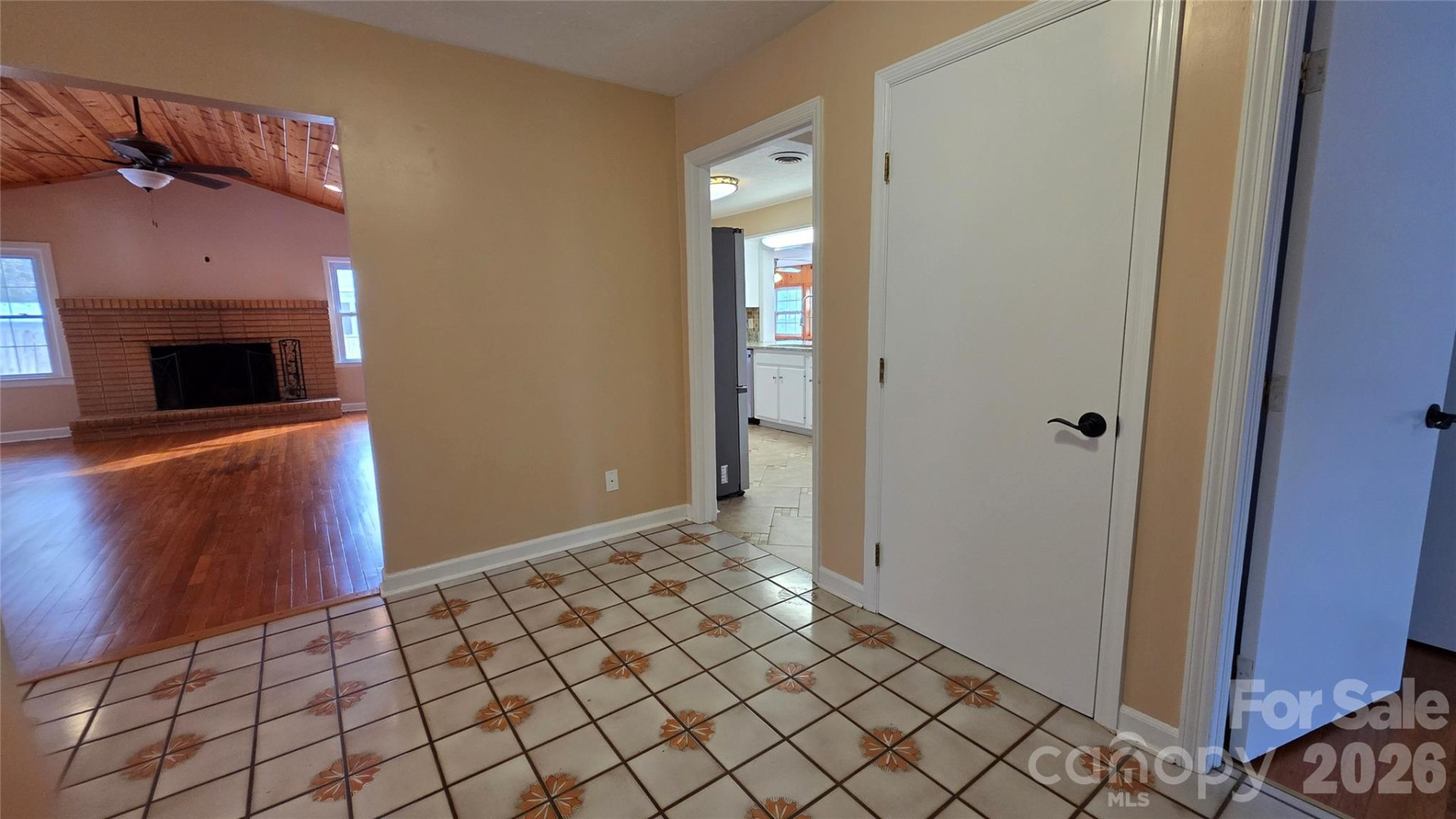 1627 Greenville Highway - Photo 23