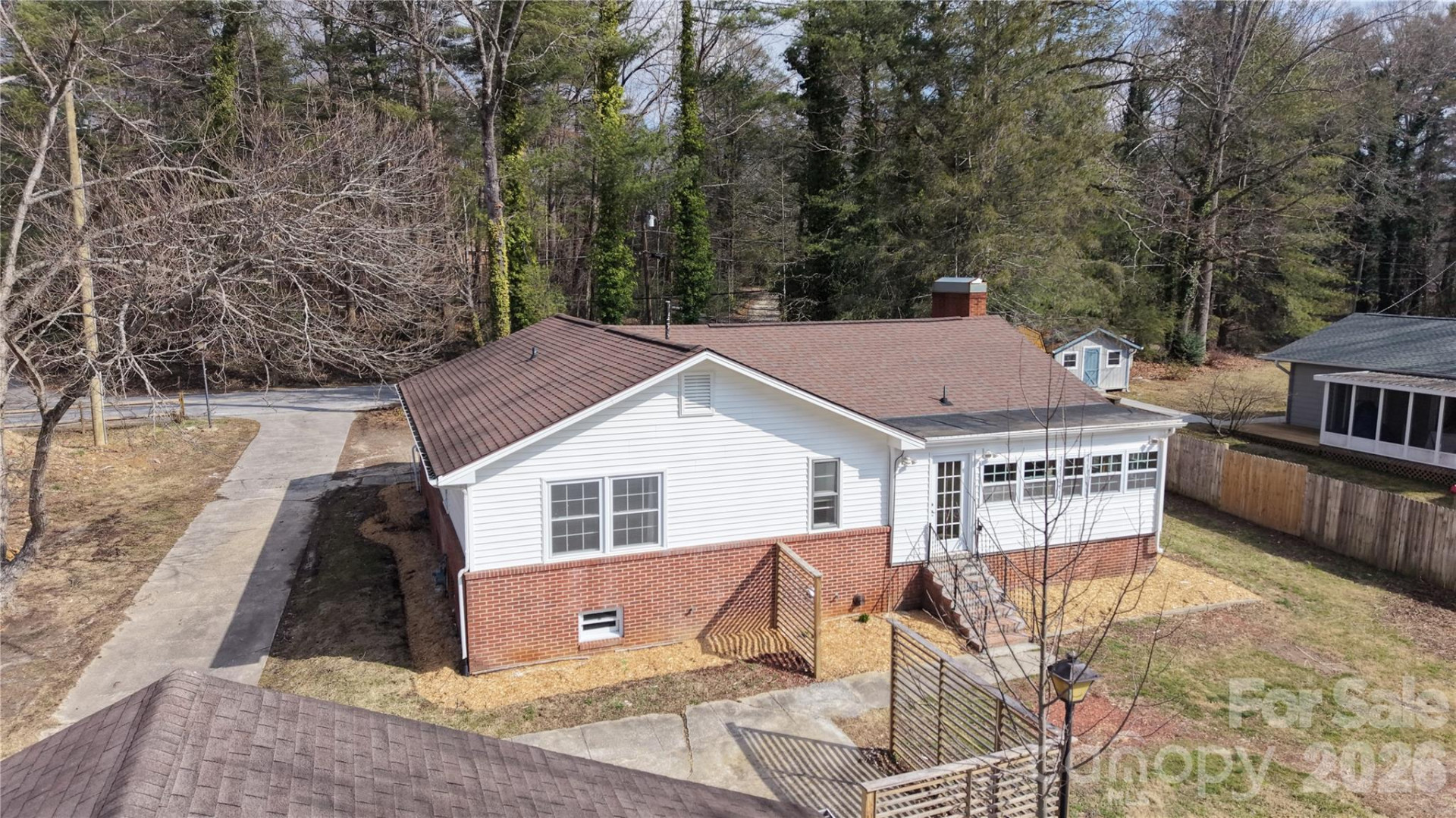 1627 Greenville Highway - Photo 35