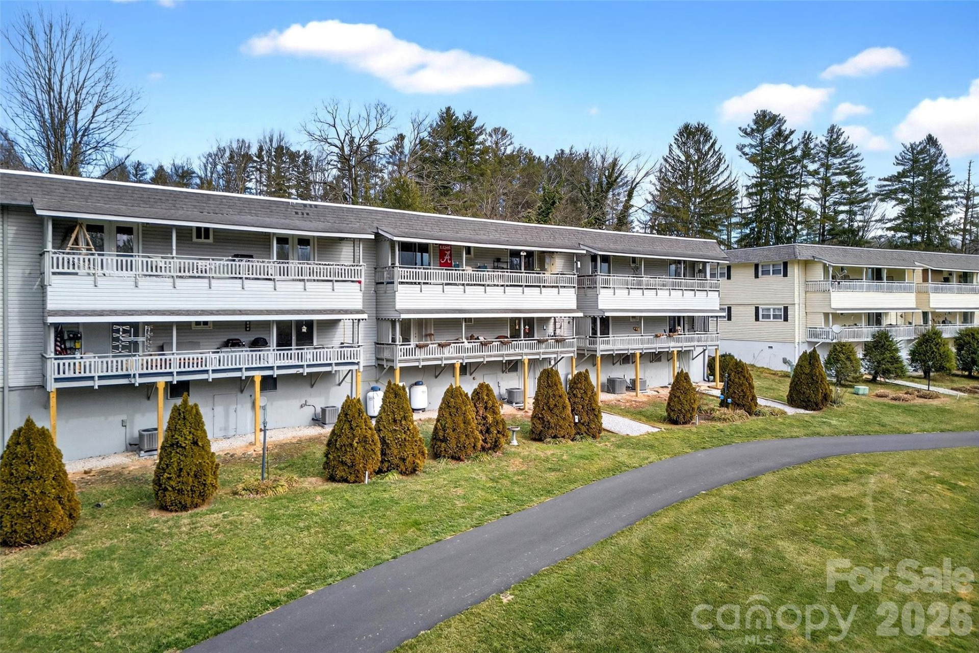 263 Fairway Lane #B - Photo 4