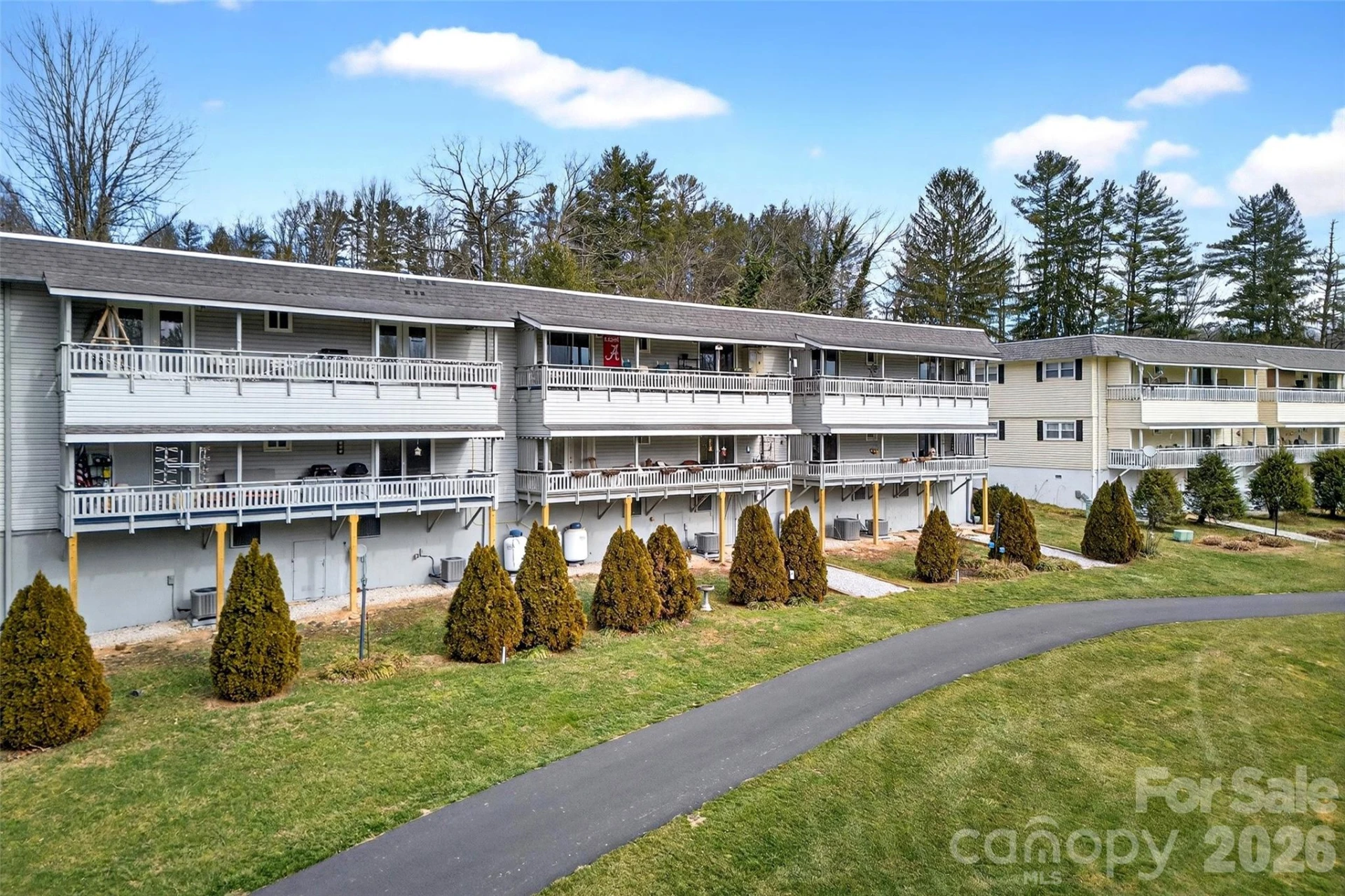 263 Fairway Lane #B - Photo 4