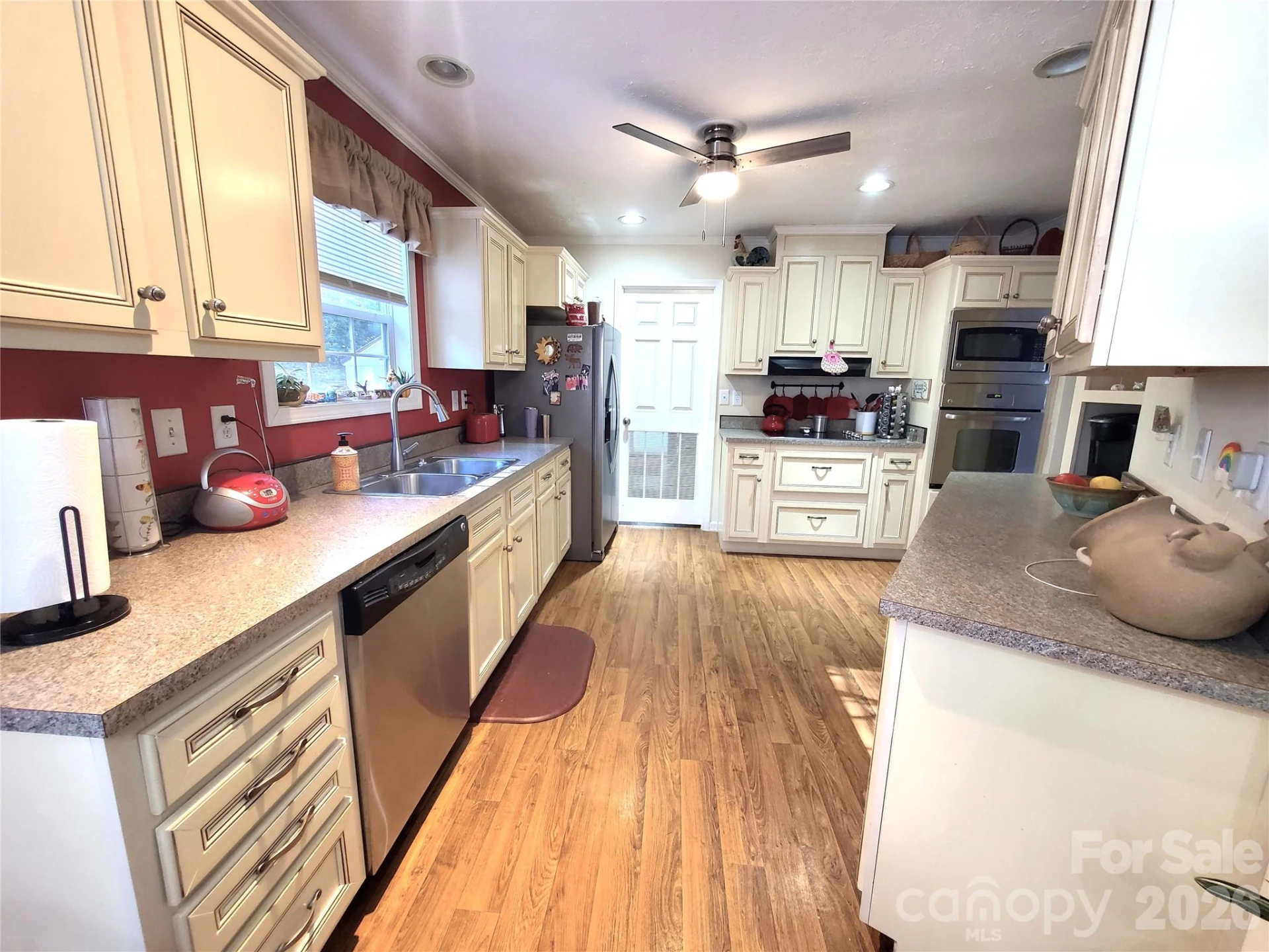 457 Dale Road - Photo 4