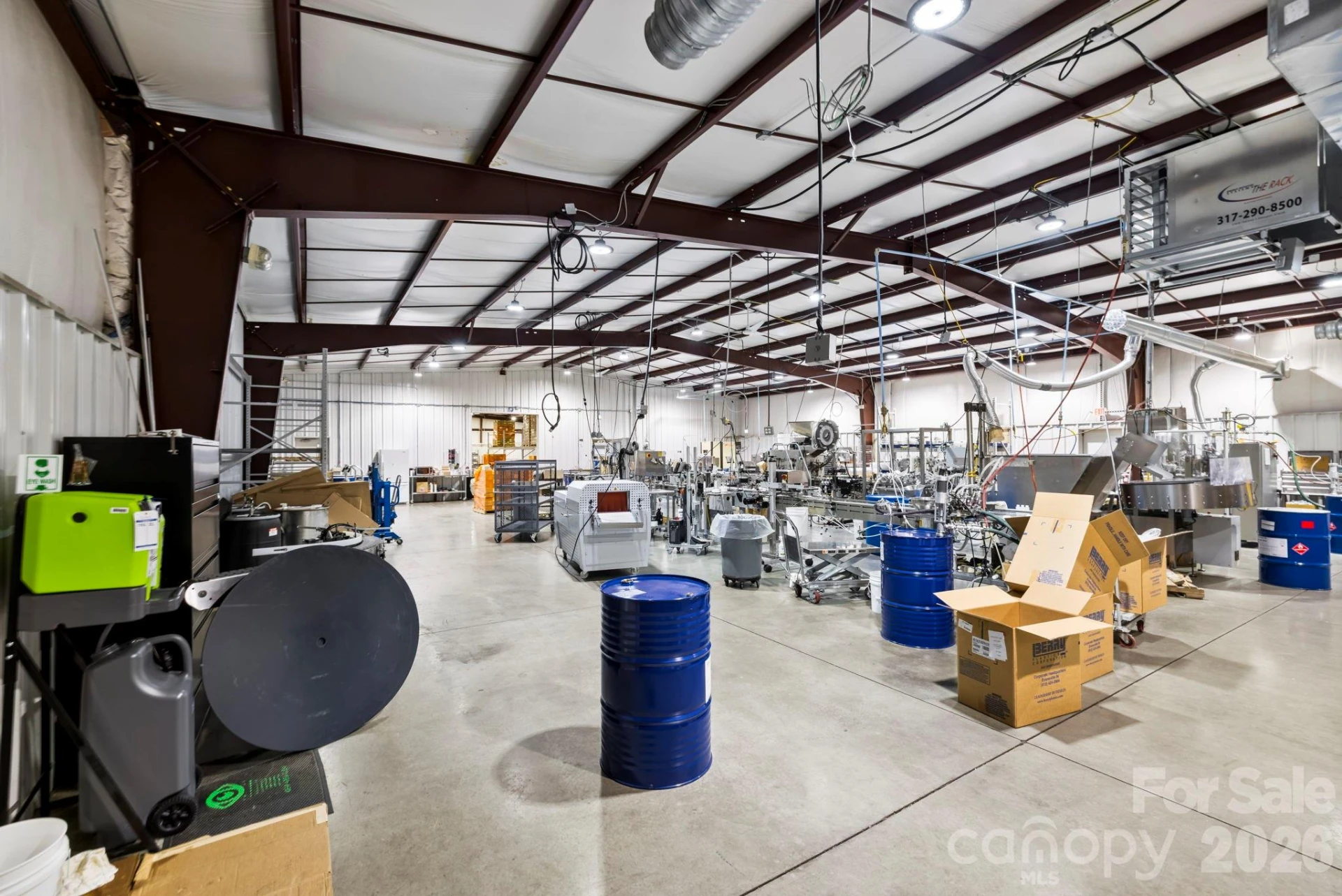110 Commercial Boulevard - Photo 11