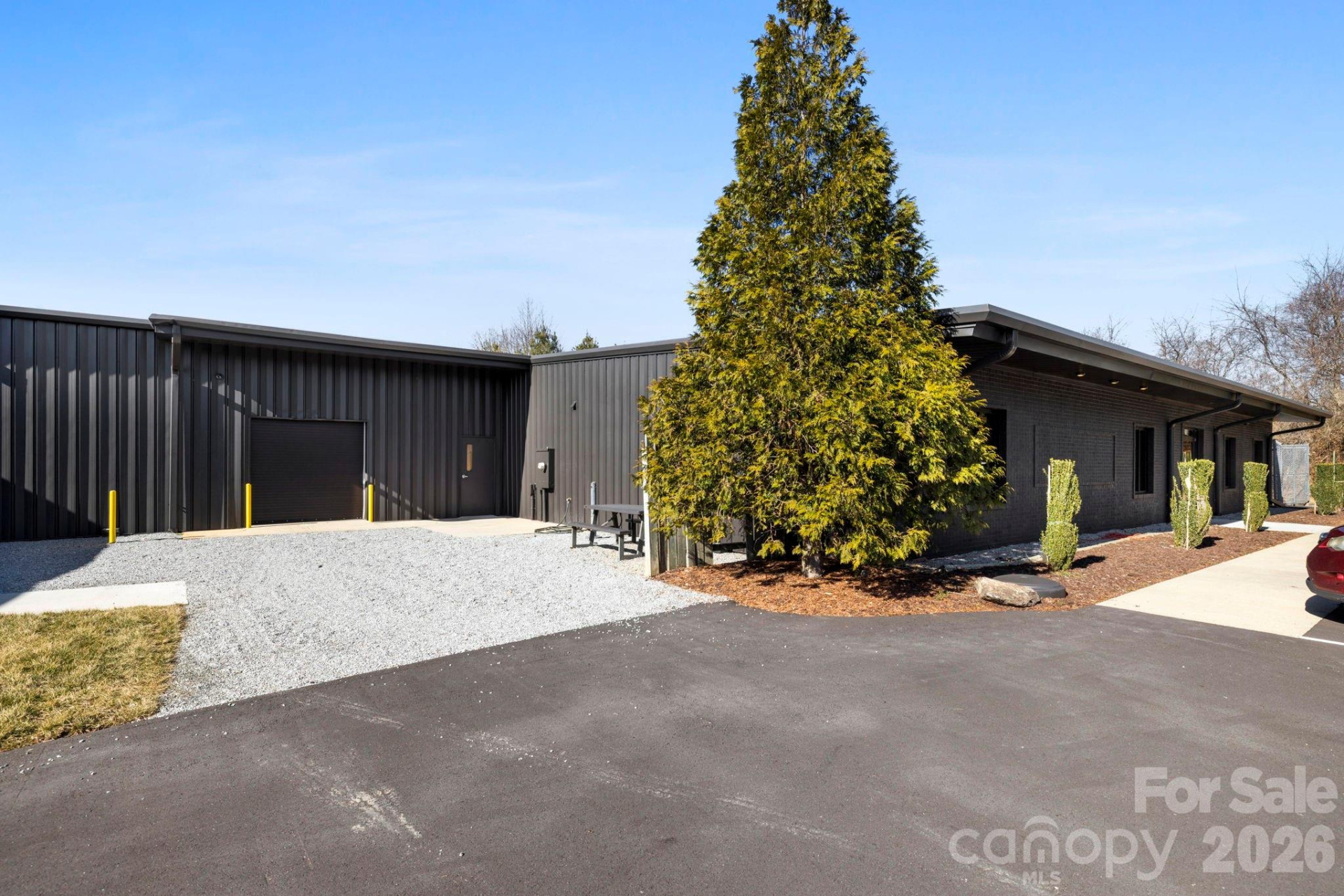 110 Commercial Boulevard - Photo 3
