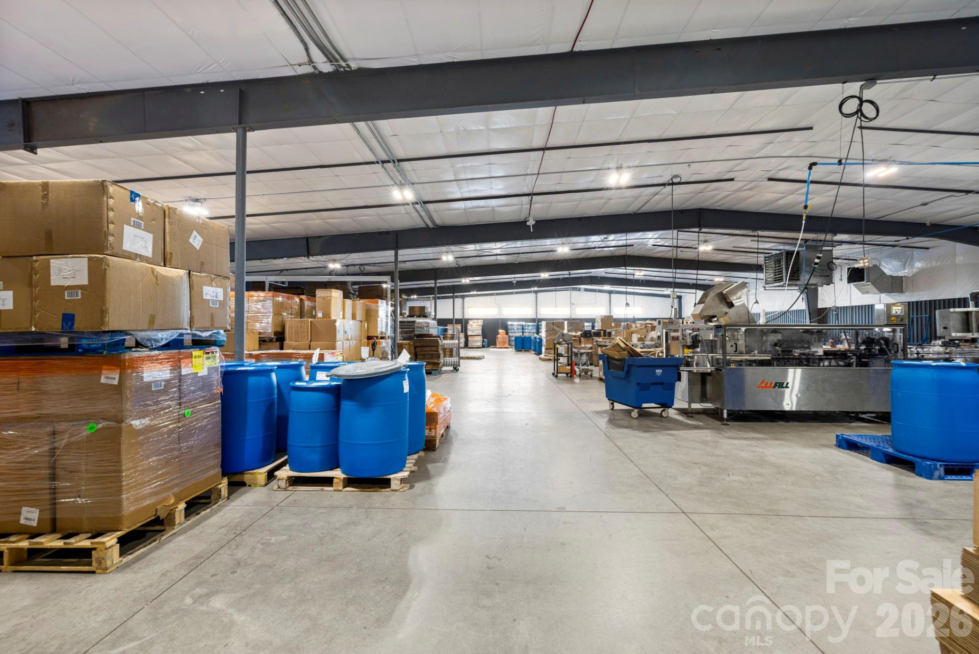 110 Commercial Boulevard - Photo 23