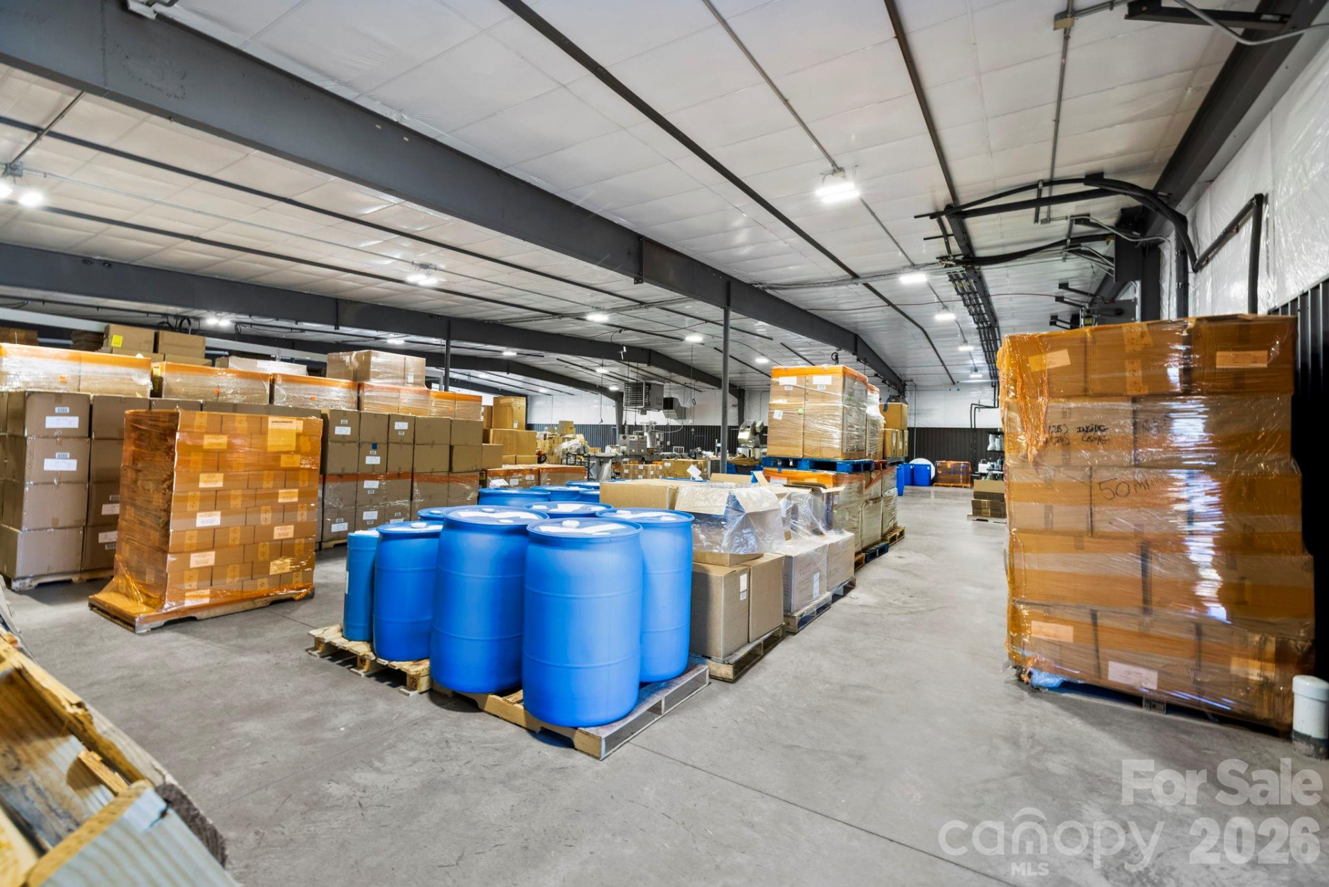 110 Commercial Boulevard - Photo 26