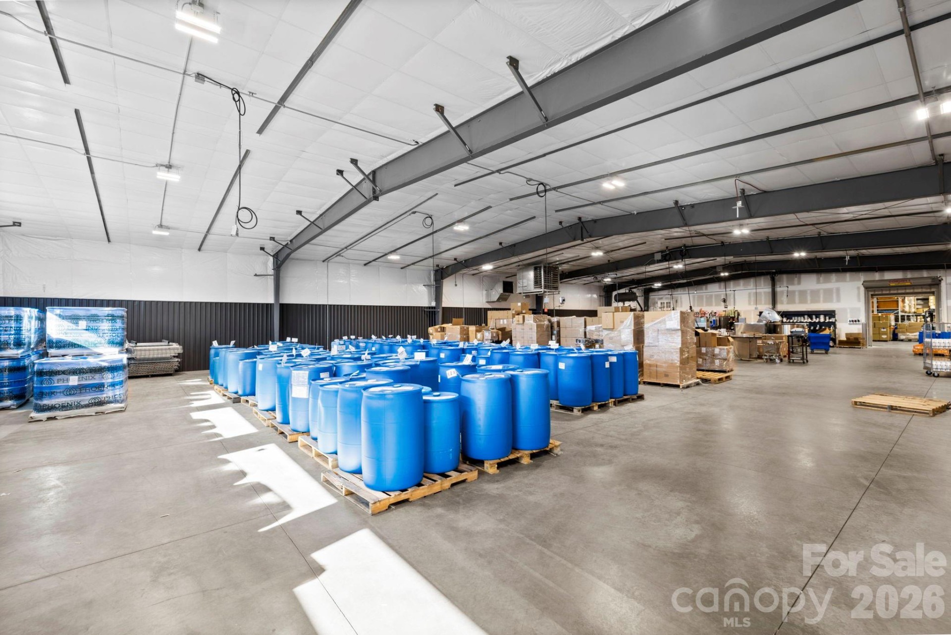 110 Commercial Boulevard - Photo 31