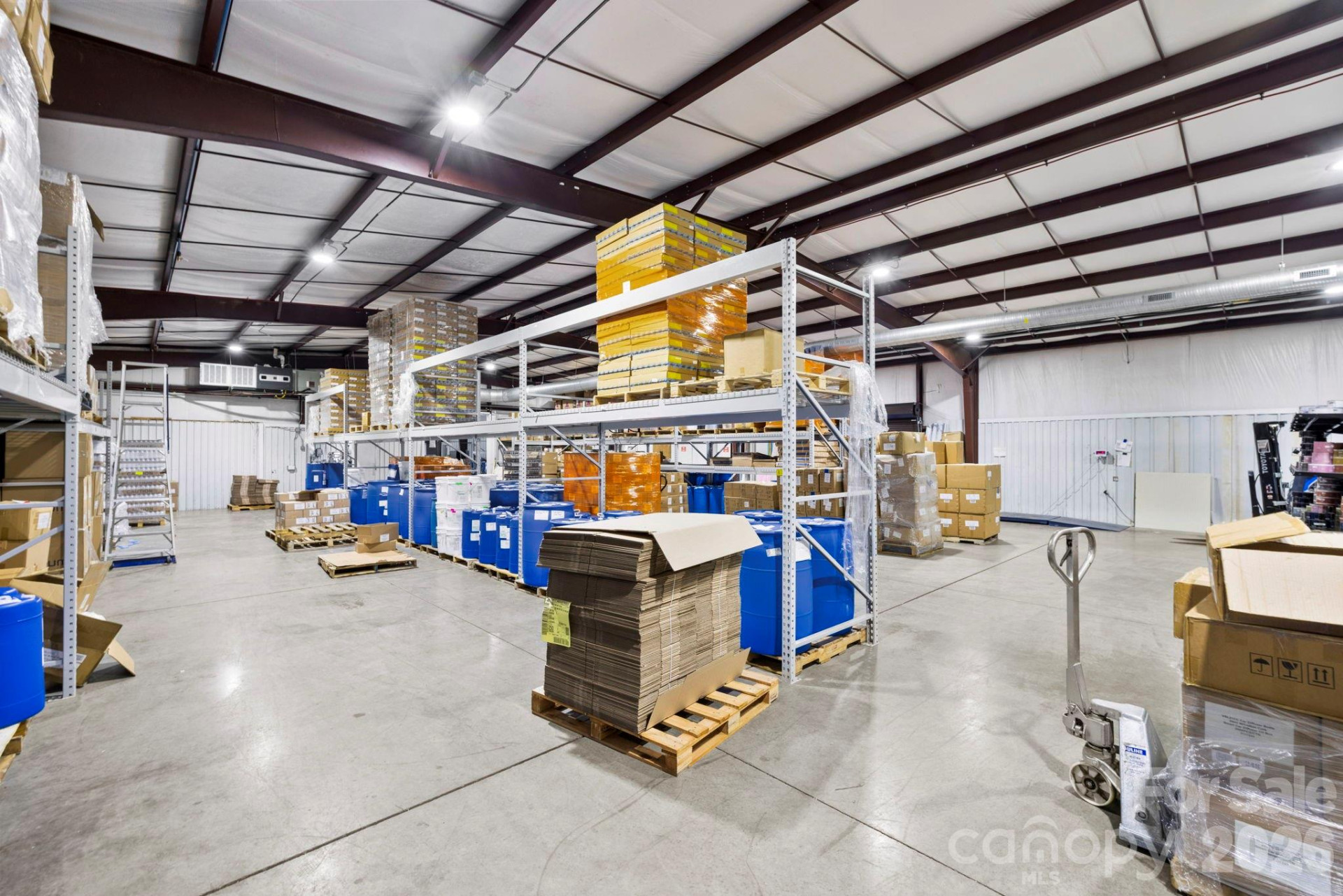 110 Commercial Boulevard - Photo 35