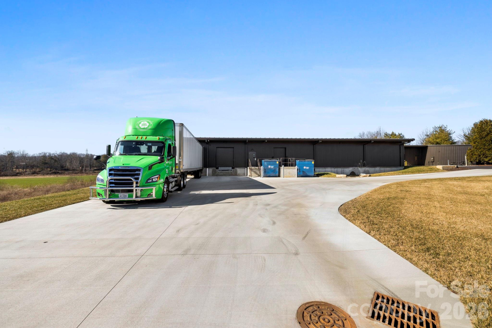 110 Commercial Boulevard - Photo 38