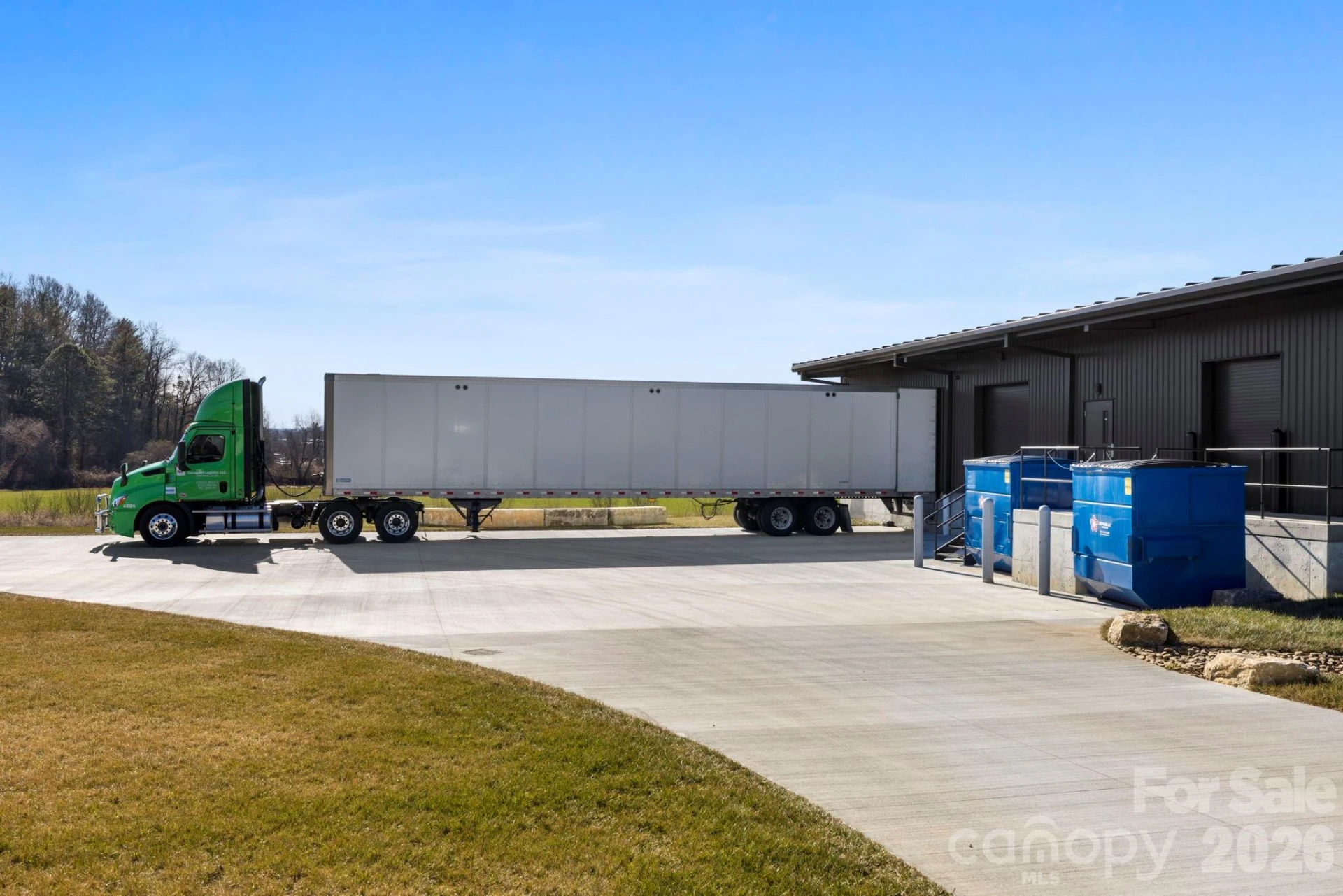 110 Commercial Boulevard - Photo 39