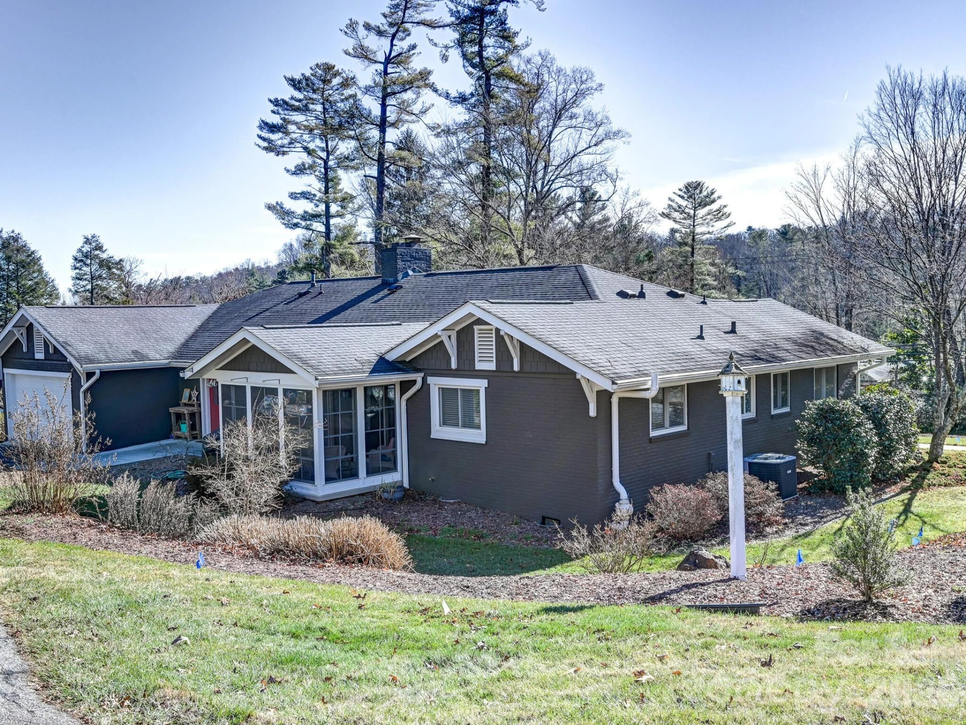 1827 Laurel Park Highway - Photo 8