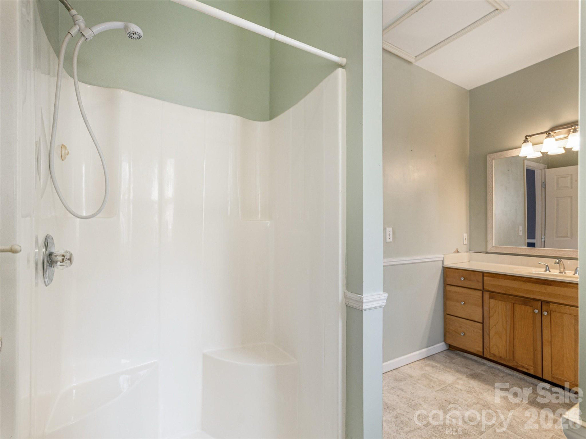 45 Poplar Creek Drive - Photo 14