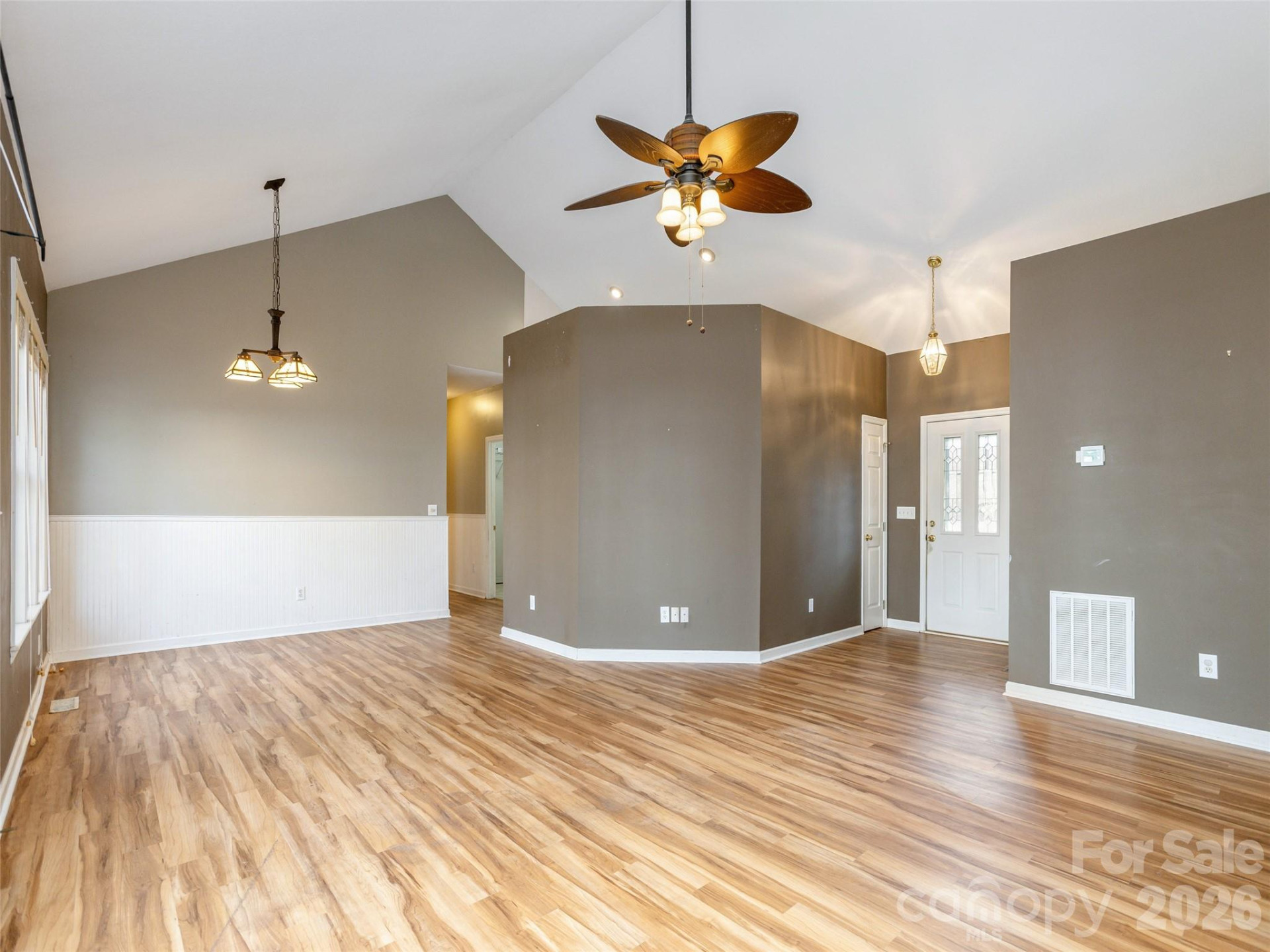 45 Poplar Creek Drive - Photo 7