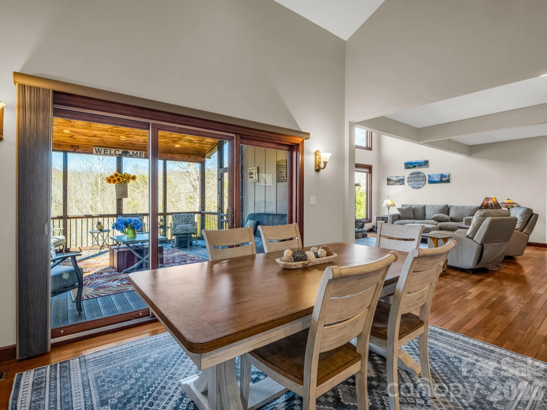 358 Whitney Boulevard - Photo 10