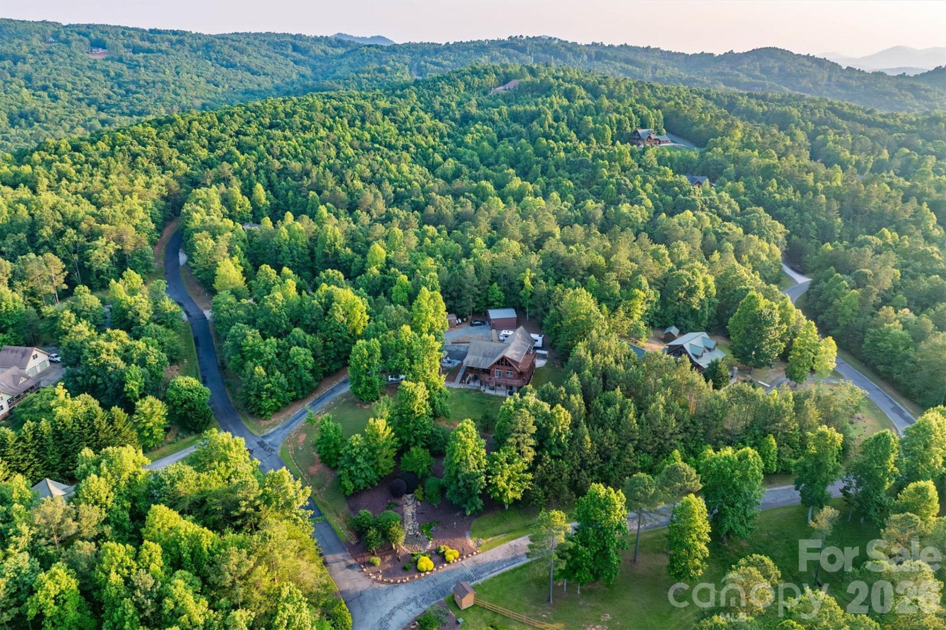 16 Saratoga Drive - Photo 5