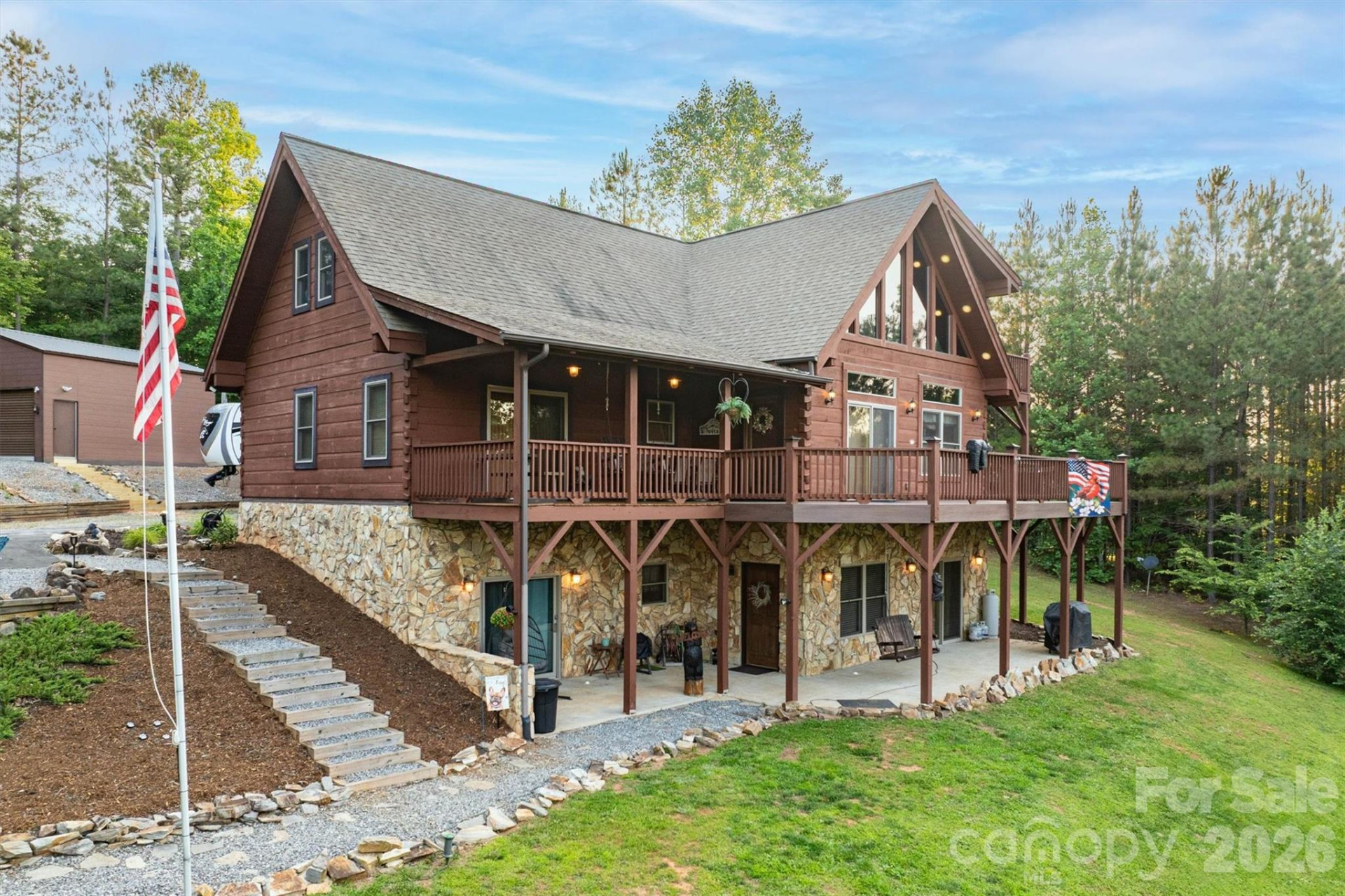 16 Saratoga Drive - Photo 8