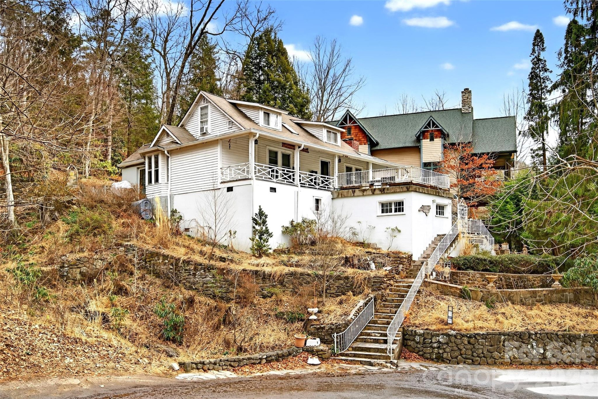 287 North Carolina Terrace - Photo 2