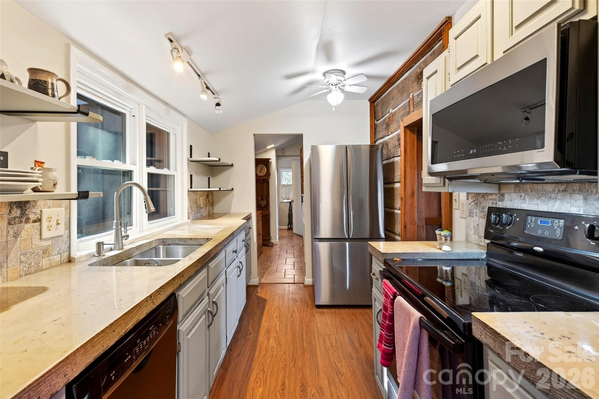 951,953,955,959 NC 9 Highway - Photo 12