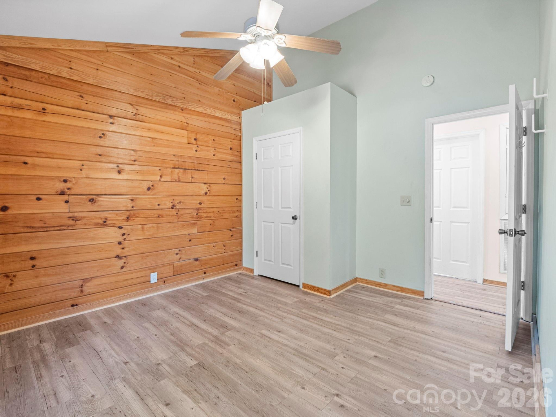 114 Woodstock Lane - Photo 15