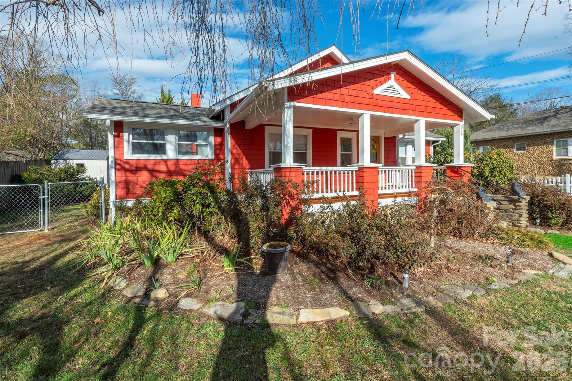 829 Montreat Road - Photo 2