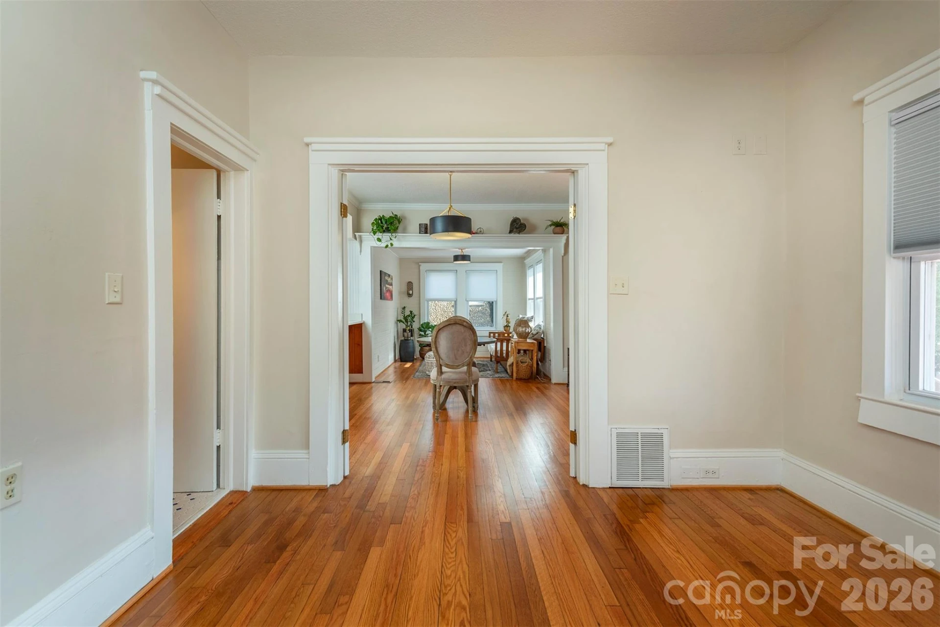 829 Montreat Road - Photo 11