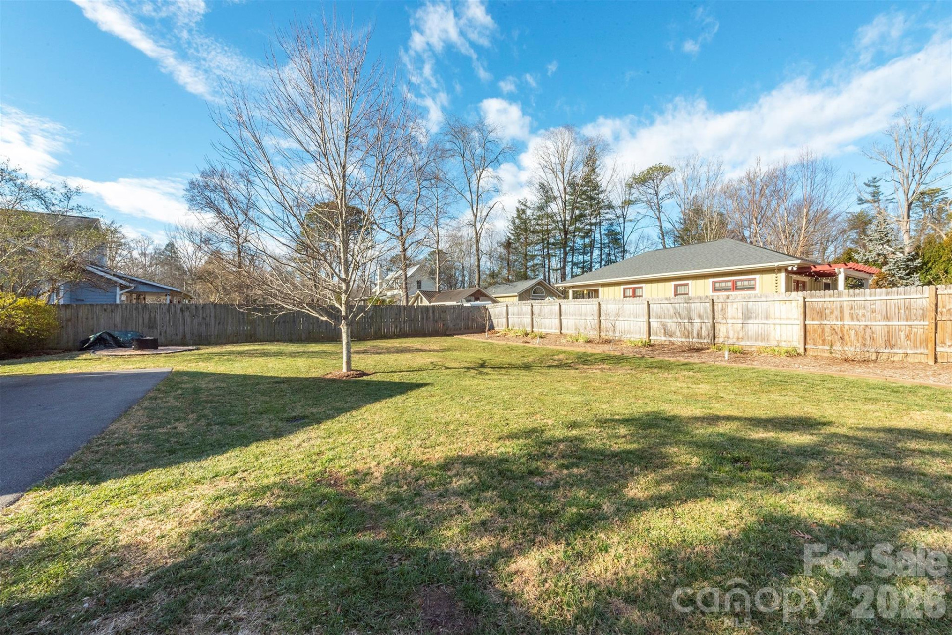 829 Montreat Road - Photo 4