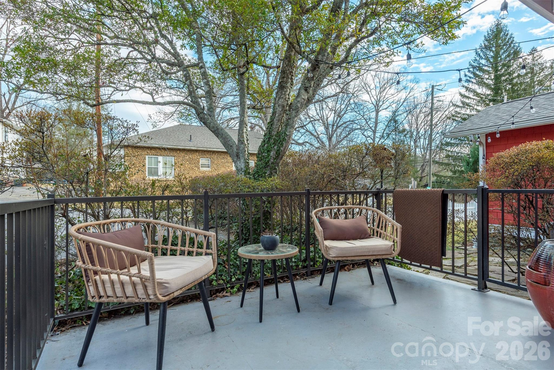 829 Montreat Road - Photo 5