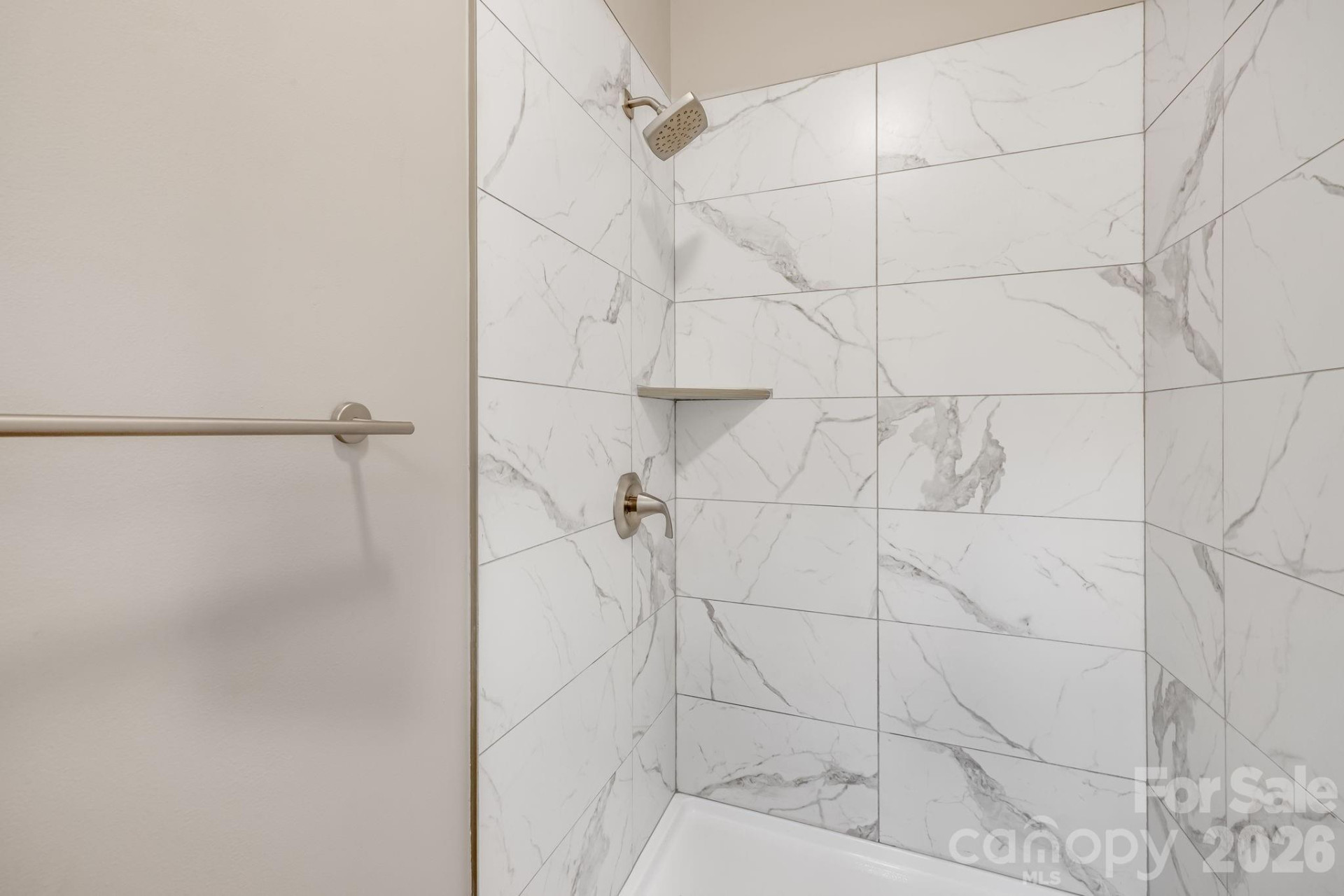 402 Sweetbriar Road - Photo 12