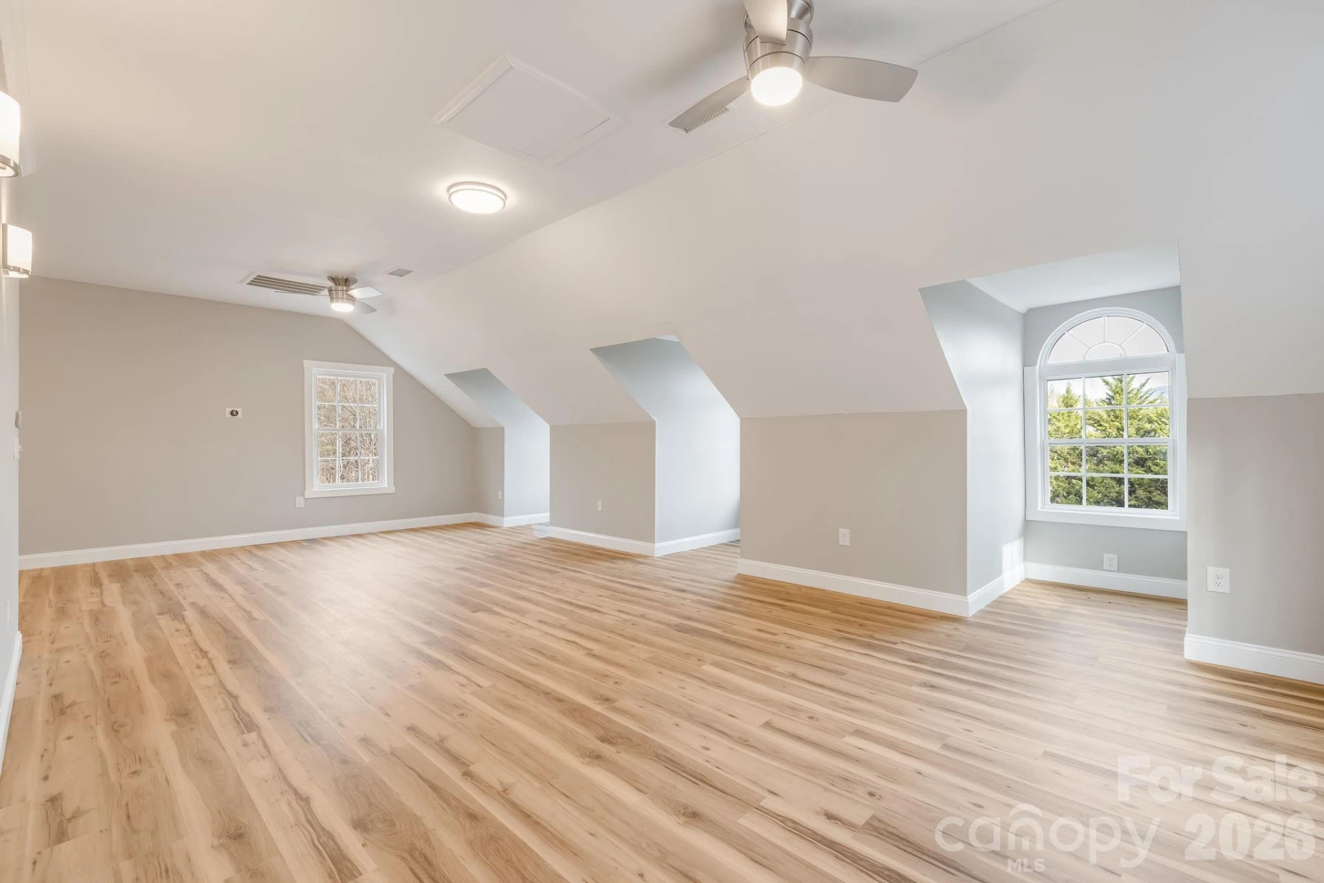 402 Sweetbriar Road - Photo 19