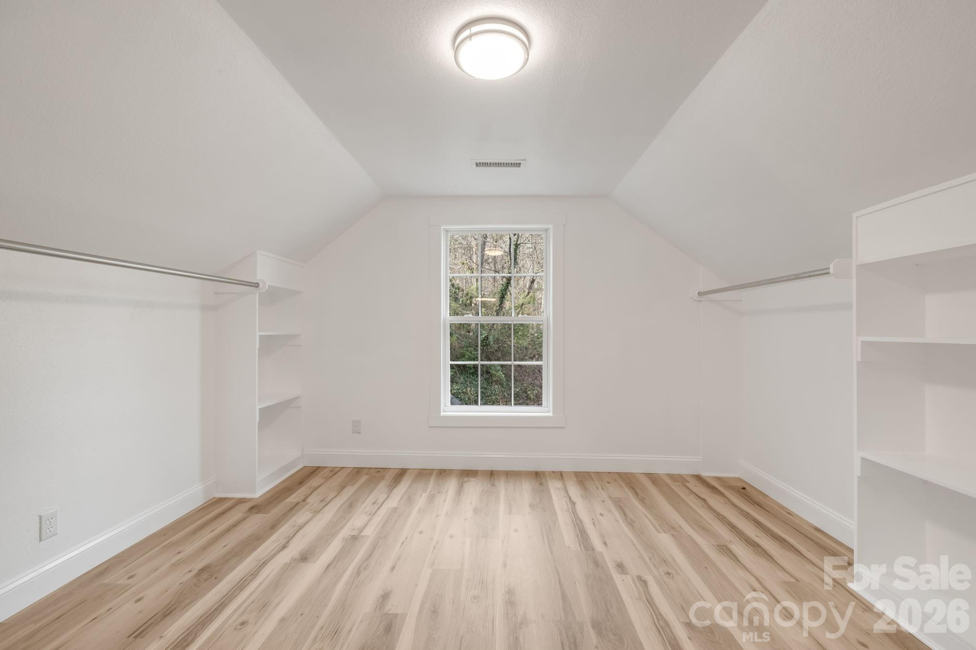 402 Sweetbriar Road - Photo 21