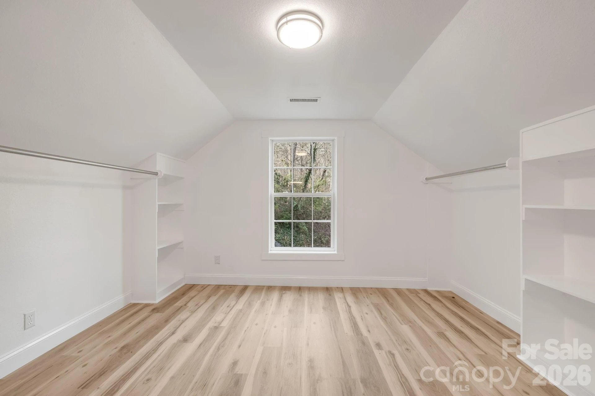 402 Sweetbriar Road - Photo 21