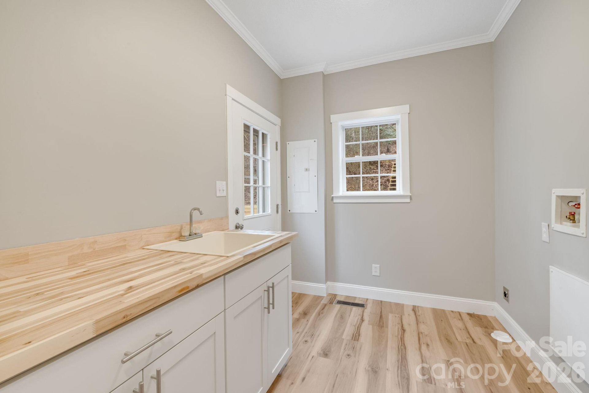 402 Sweetbriar Road - Photo 23