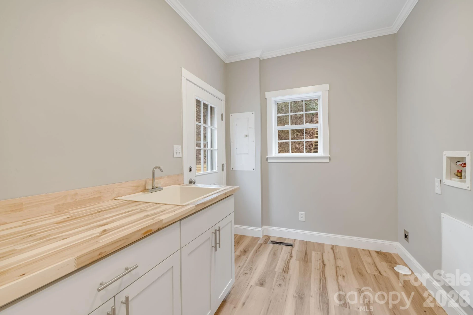 402 Sweetbriar Road - Photo 23