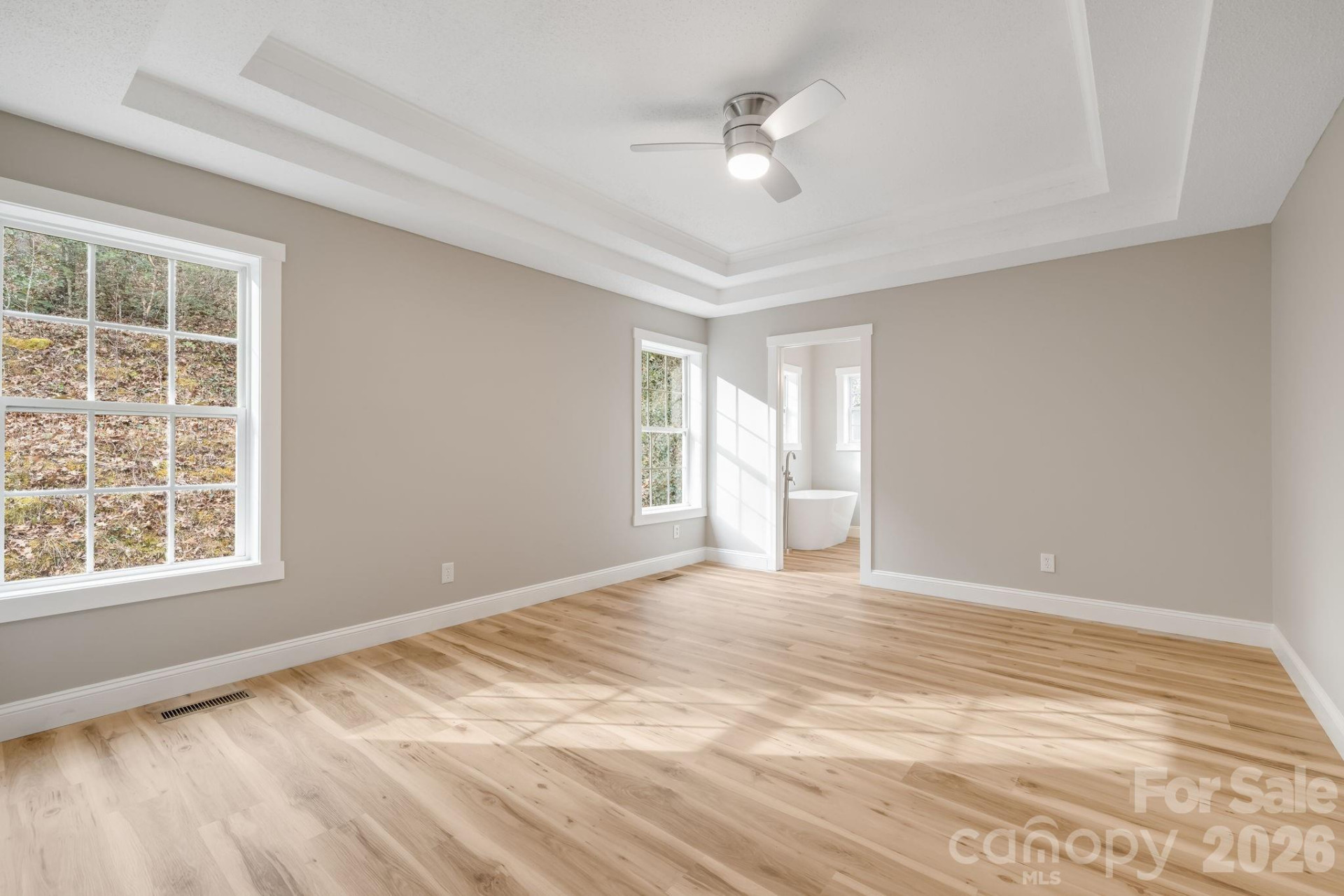 402 Sweetbriar Road - Photo 8