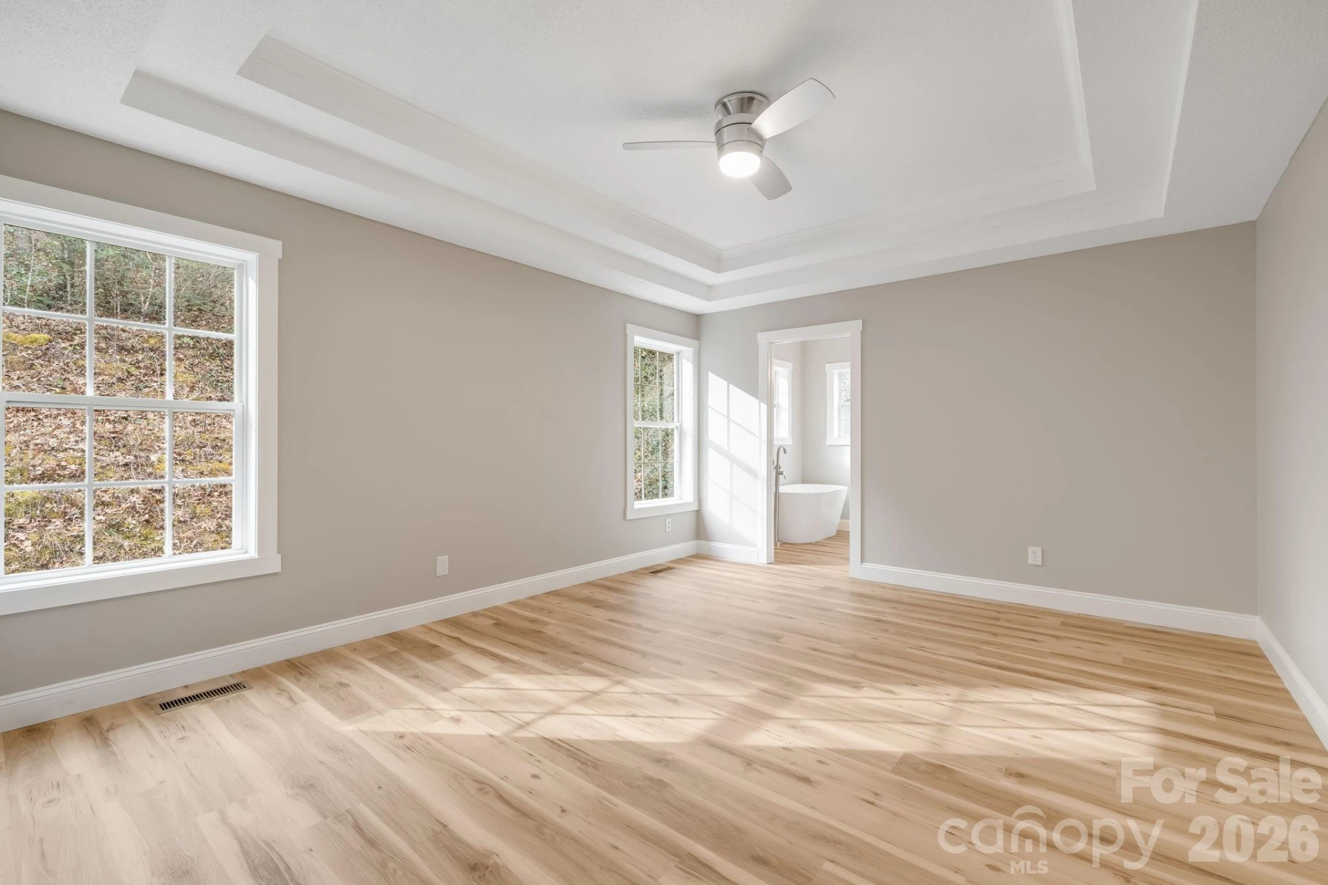 402 Sweetbriar Road - Photo 8