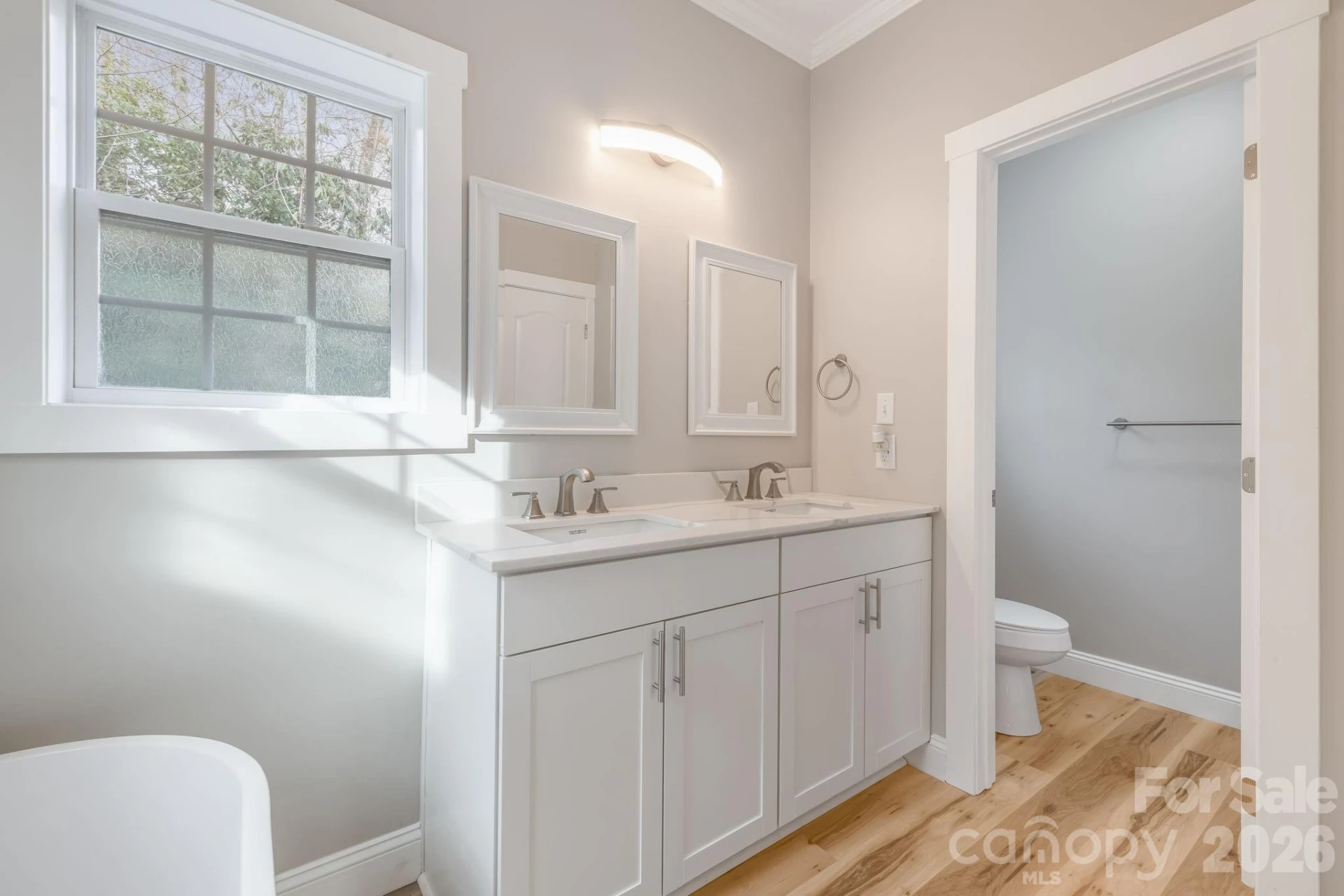 402 Sweetbriar Road - Photo 10
