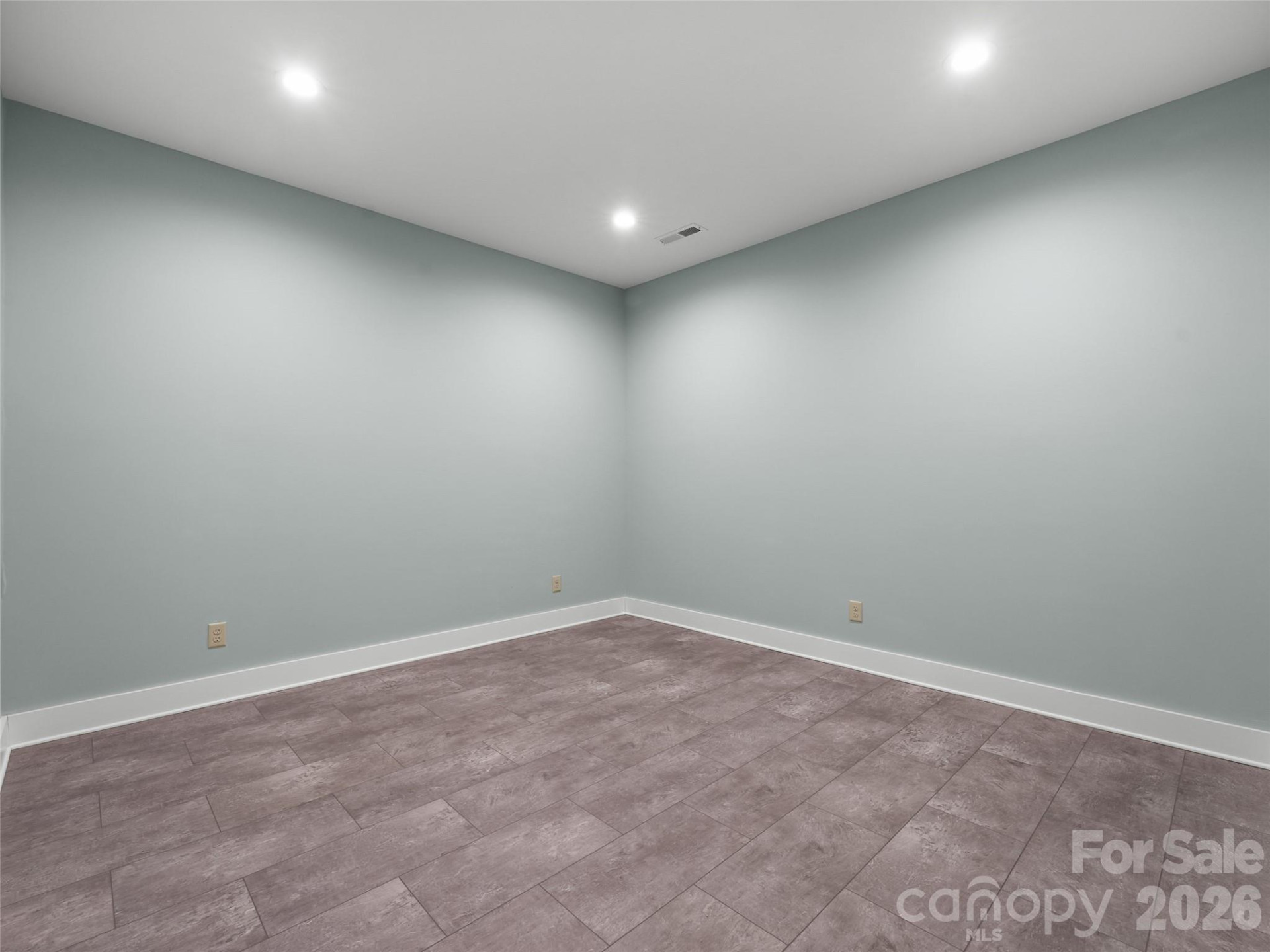 472 Cardinal Road - Photo 37