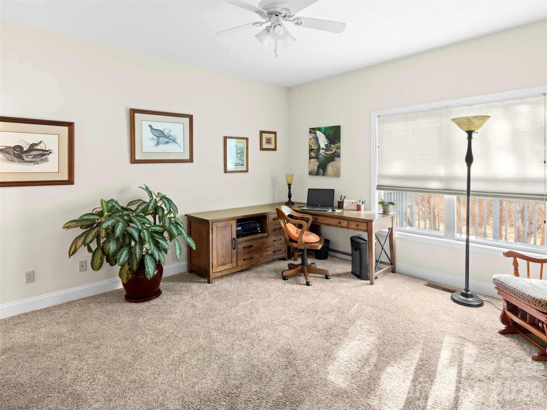 4 Holiday Drive - Photo 15