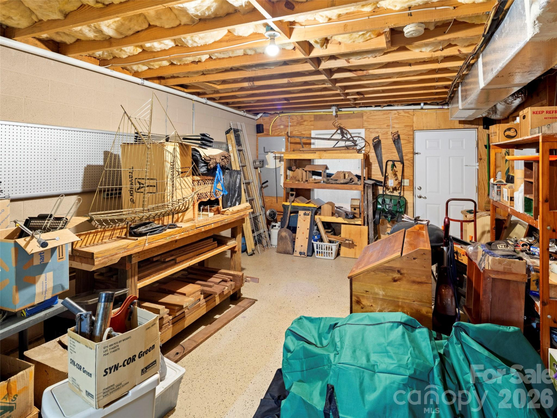 4 Holiday Drive - Photo 23