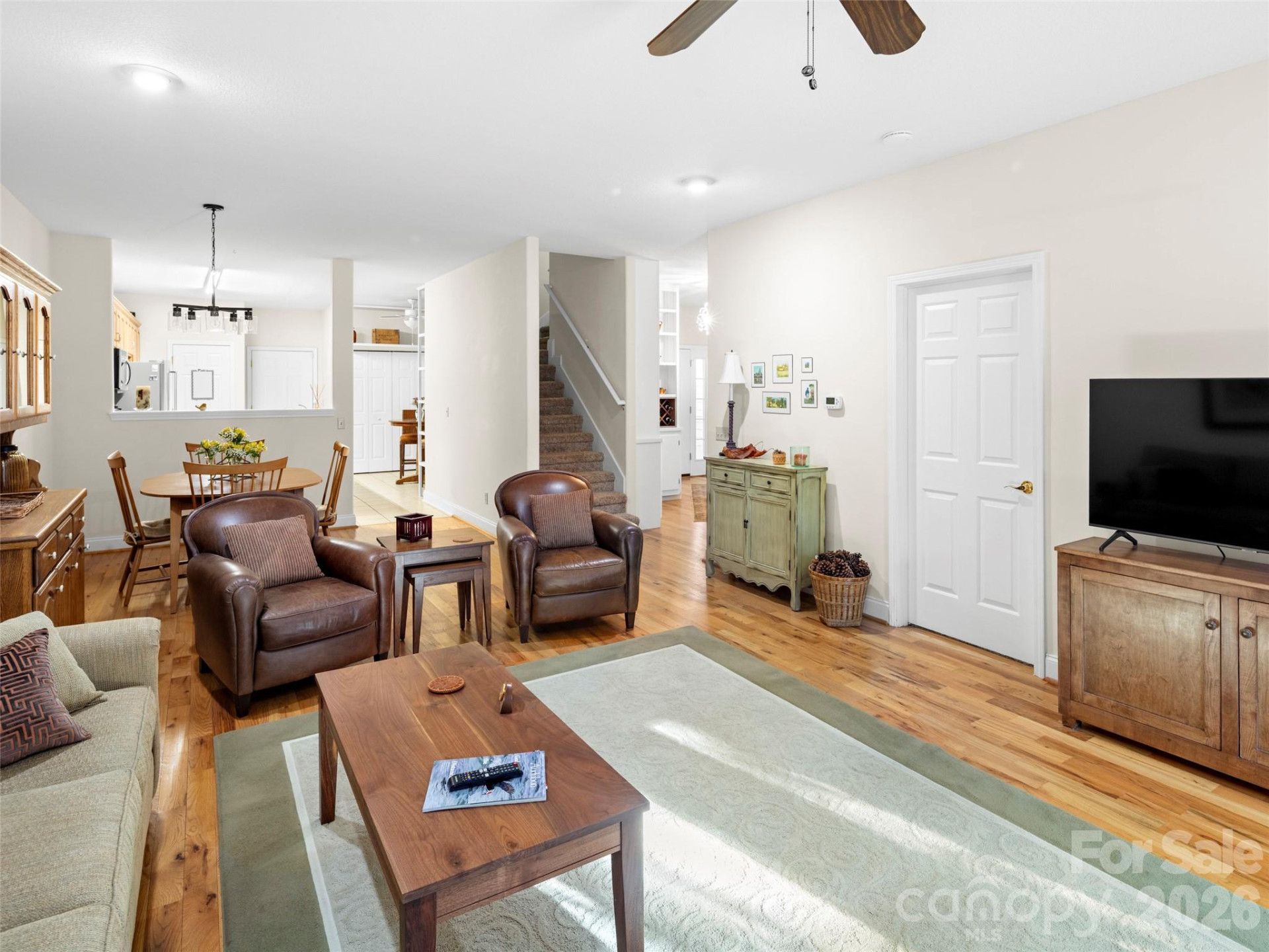 4 Holiday Drive - Photo 6