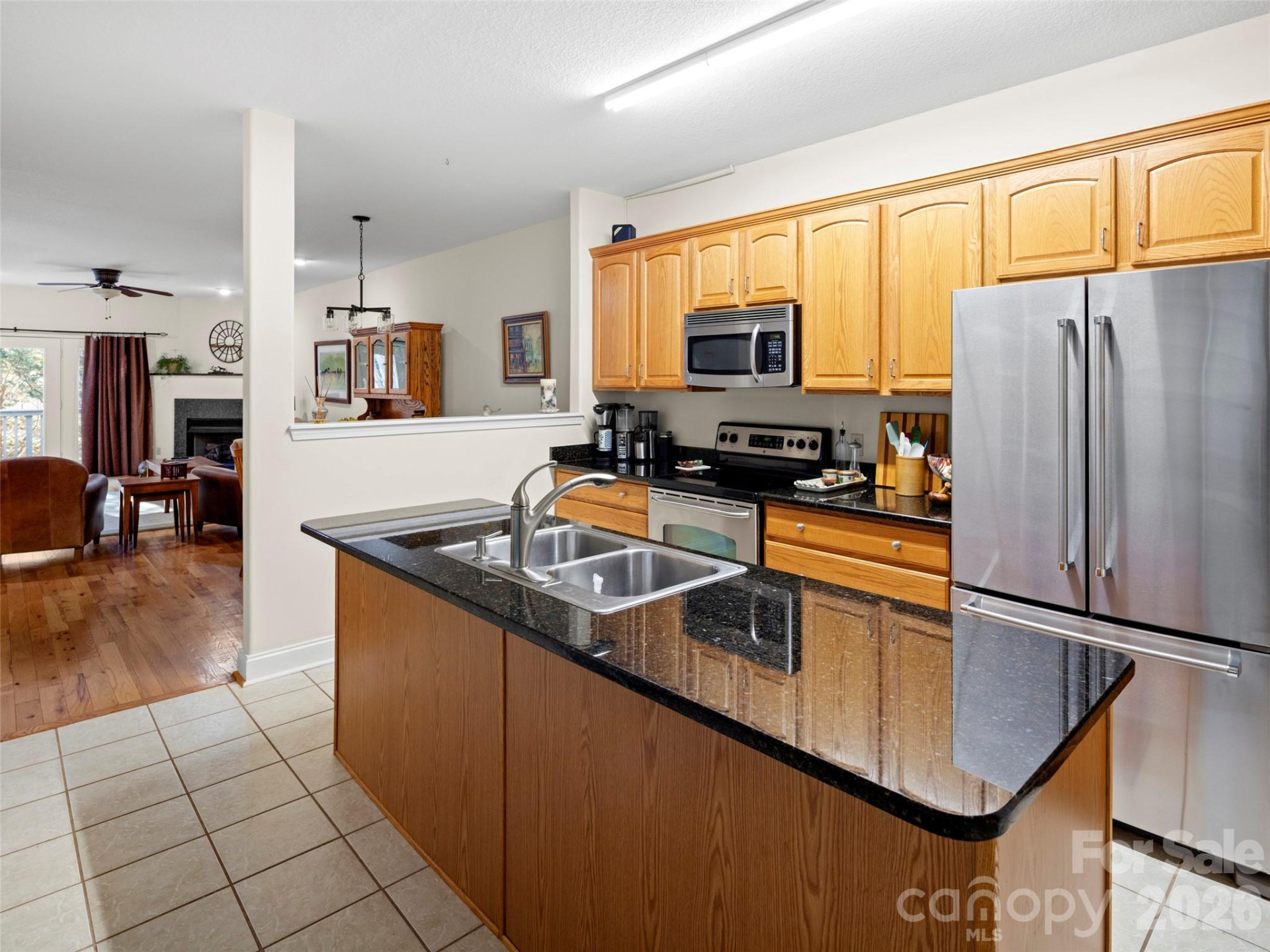 4 Holiday Drive - Photo 10