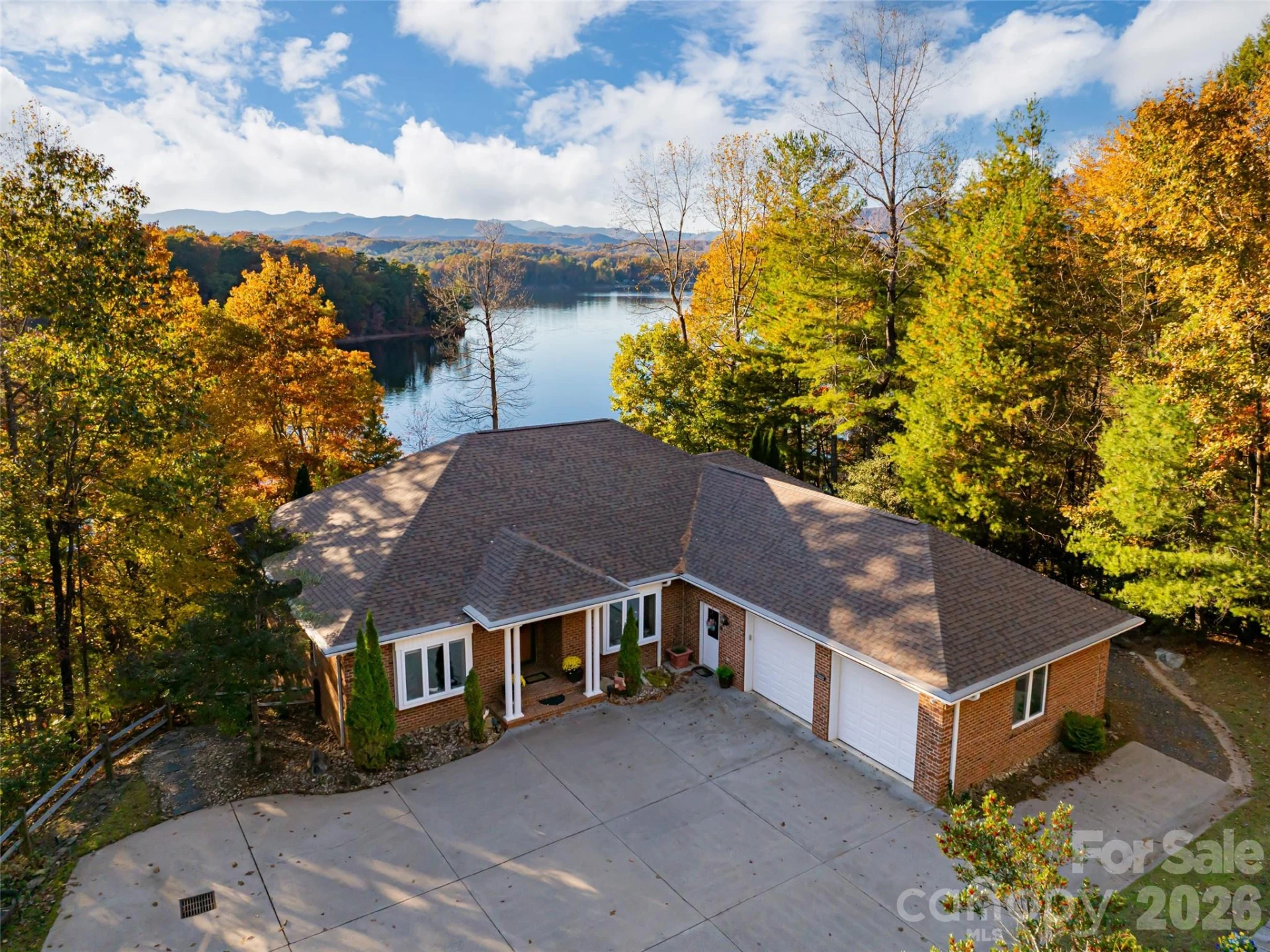 1341 Forest Lake Heights Drive