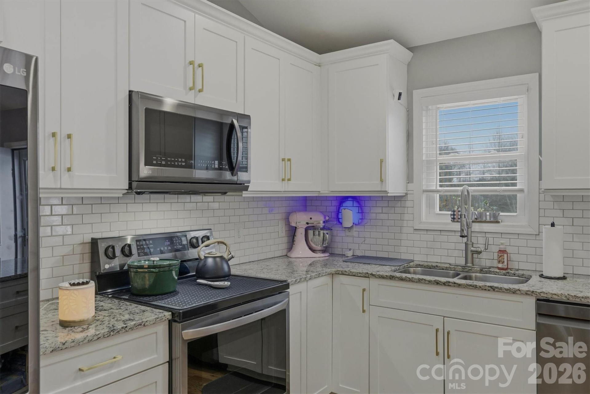 4314 Belmont Drive - Photo 11