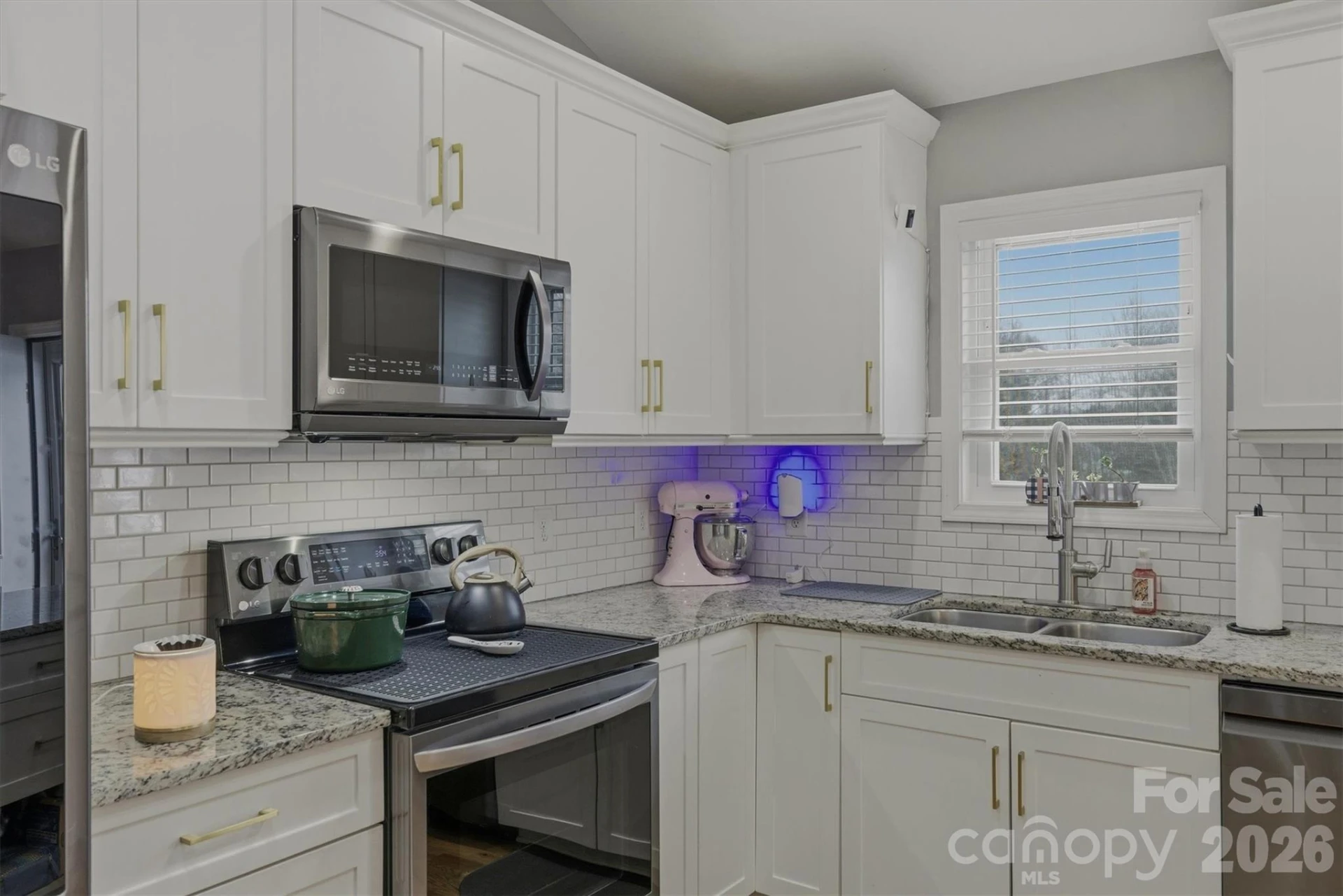 4314 Belmont Drive - Photo 11