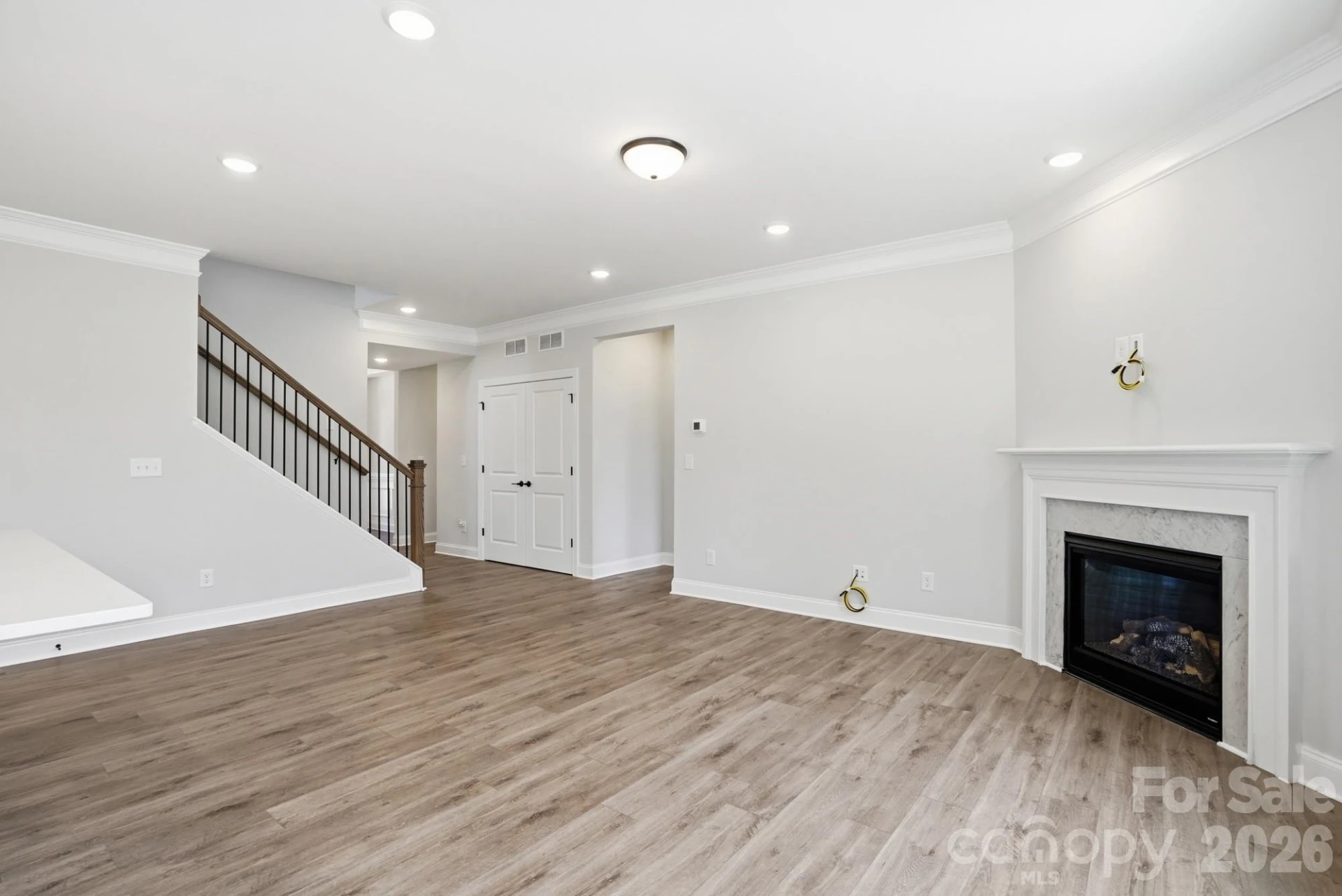 122 Dunlavin Way - Photo 8