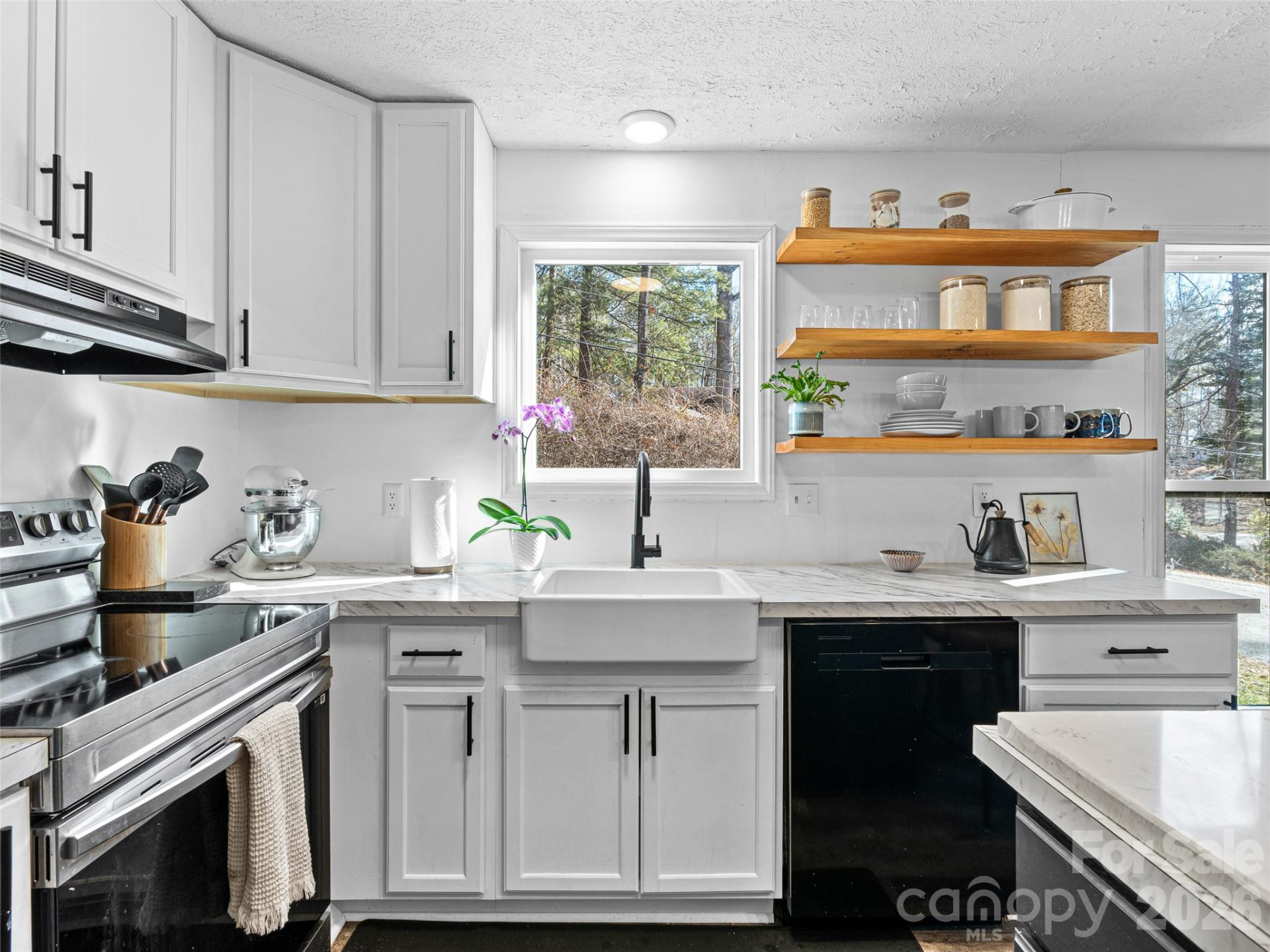 1 Thornwood Lane - Photo 5